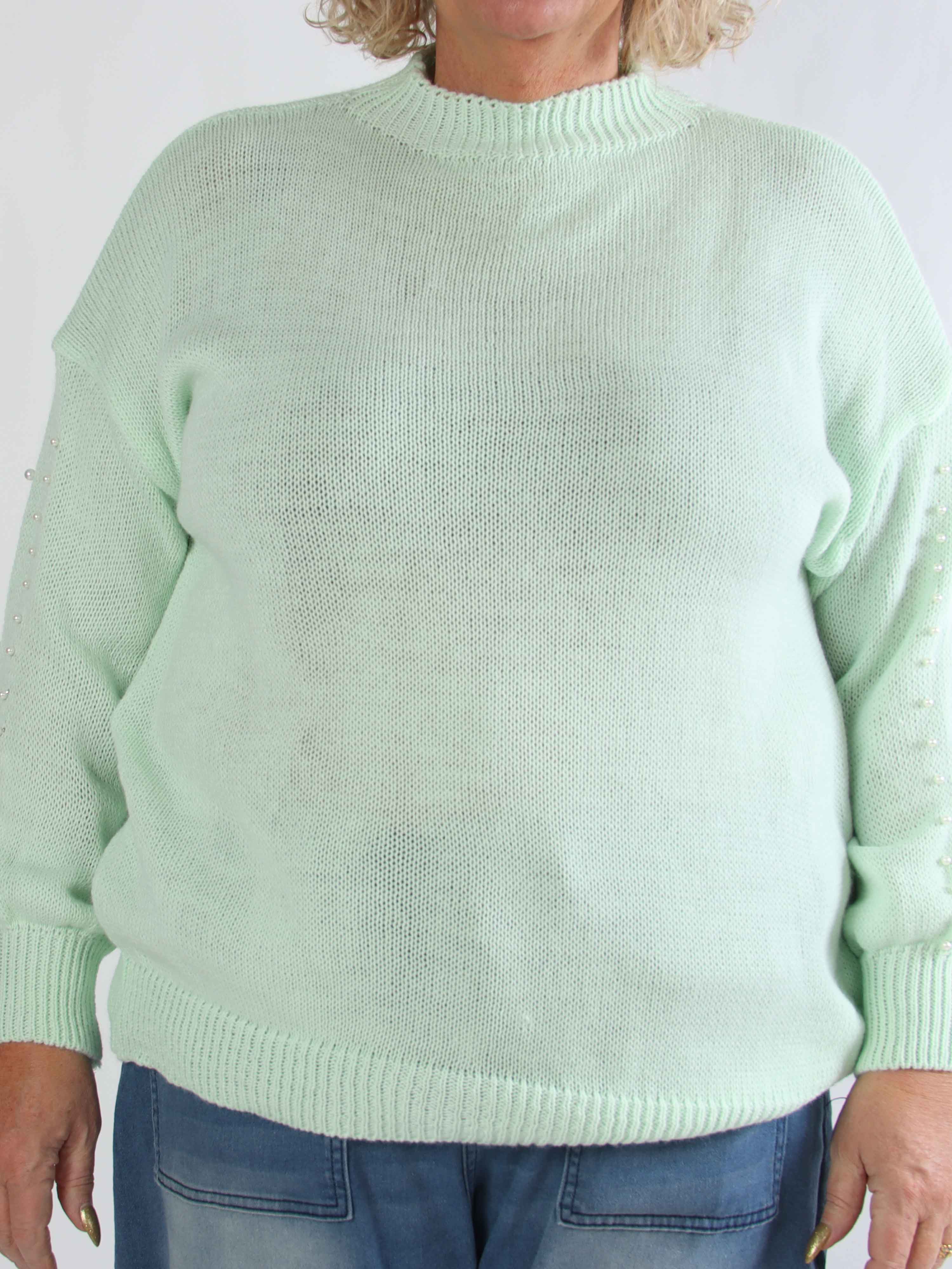 Viviane - Plus size strik detaljeret med hvide perler og ballonærmer