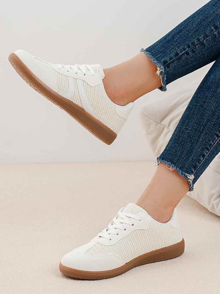 Elmia - Strukturvævet sneakers med farvet sål