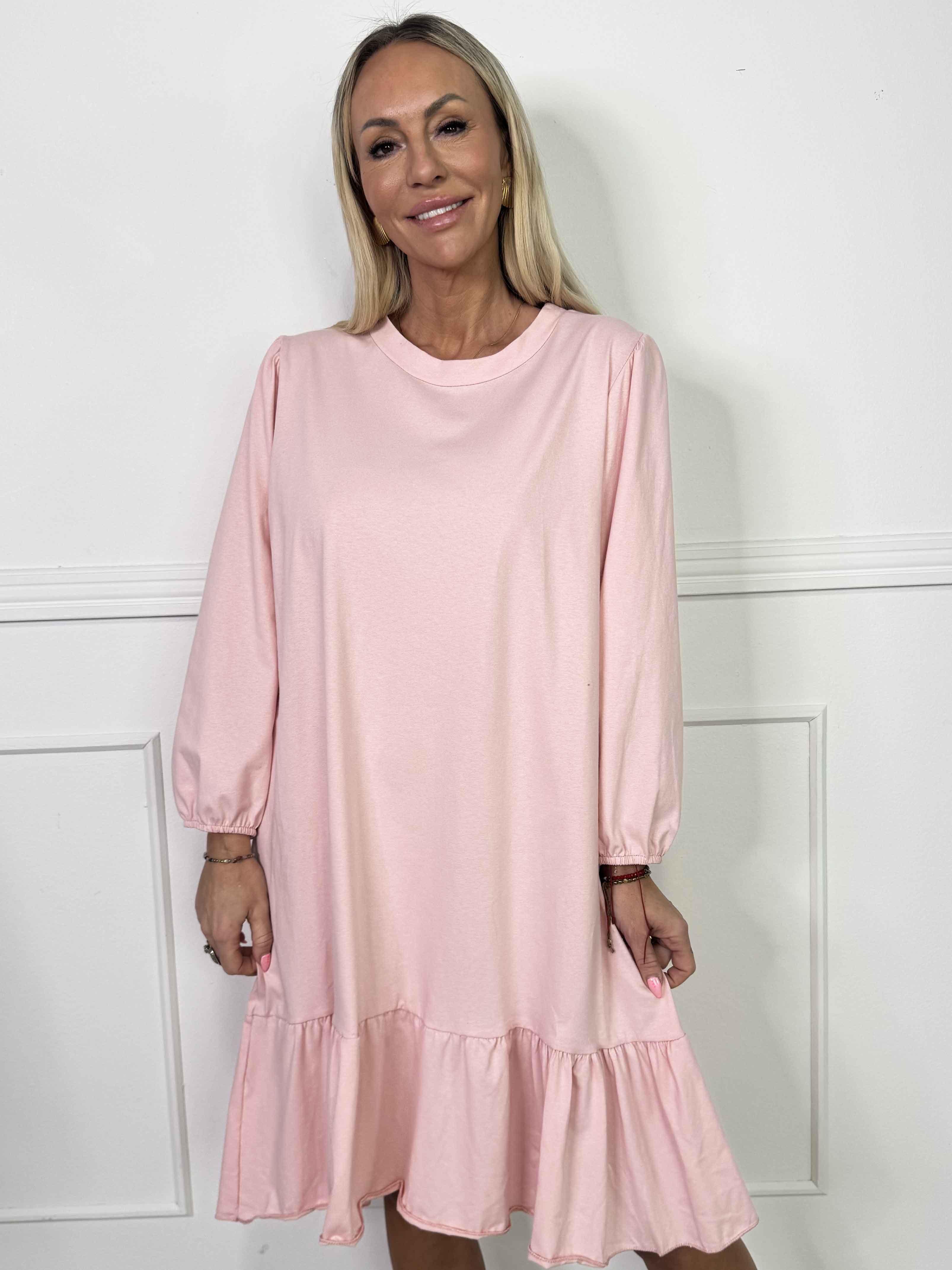 Zafira - Joggingkjole i bomuld med sød flæsekant