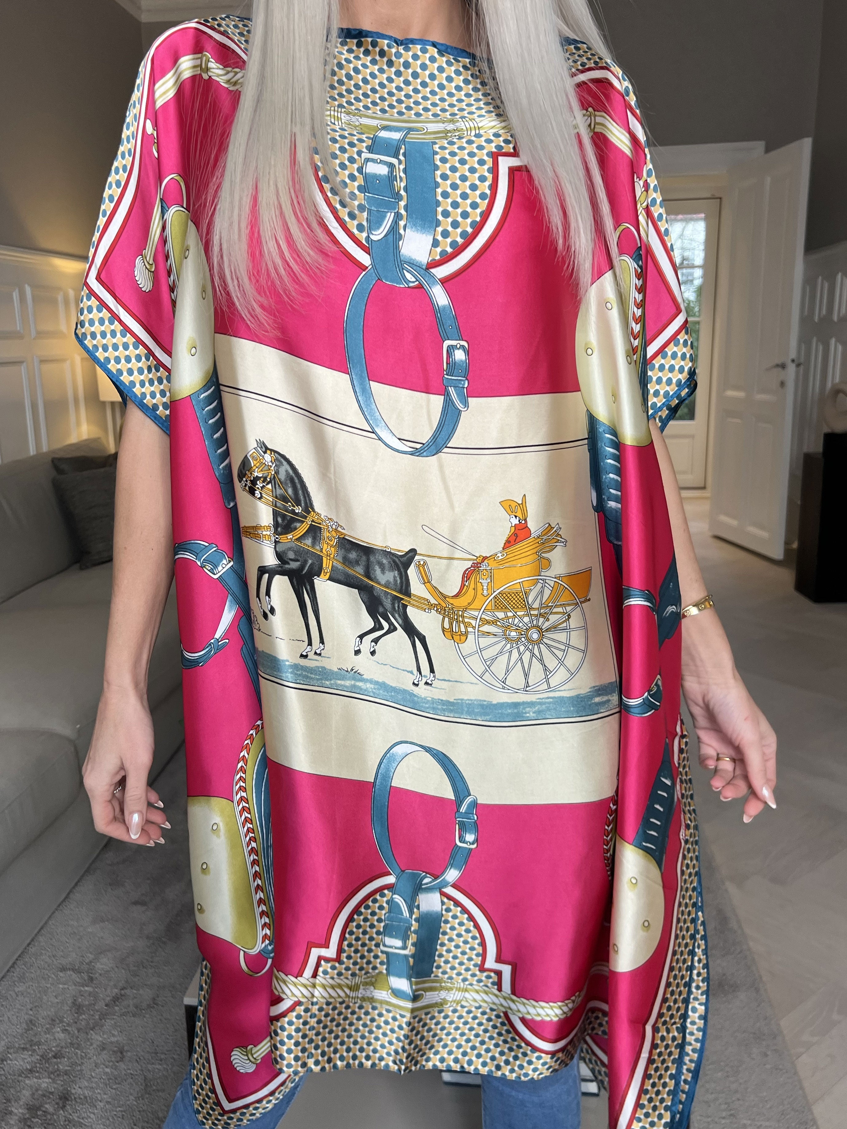 Emily - Lätt och luftig tunika i viskos och siden