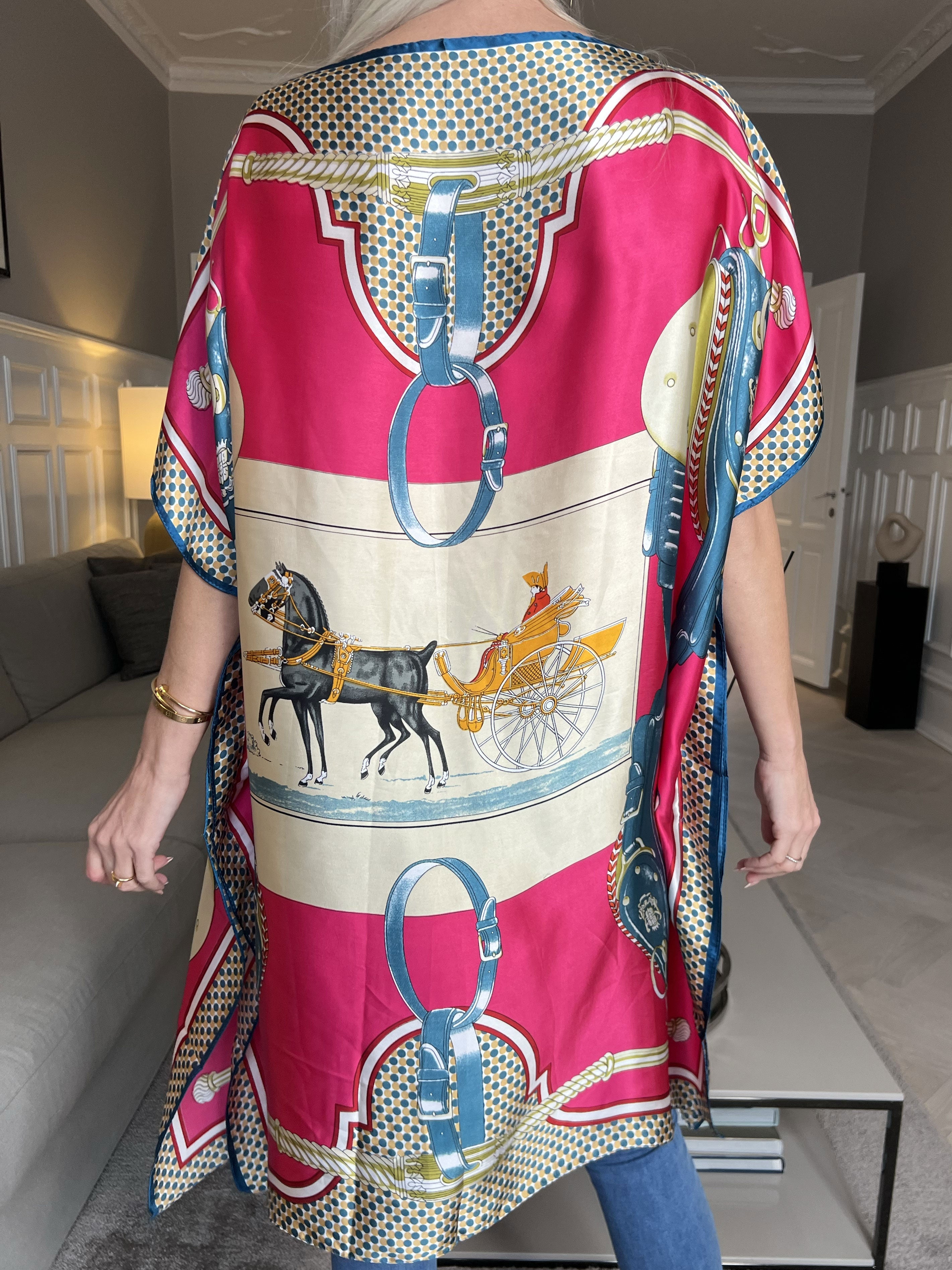 Emily - Lätt och luftig tunika i viskos och siden