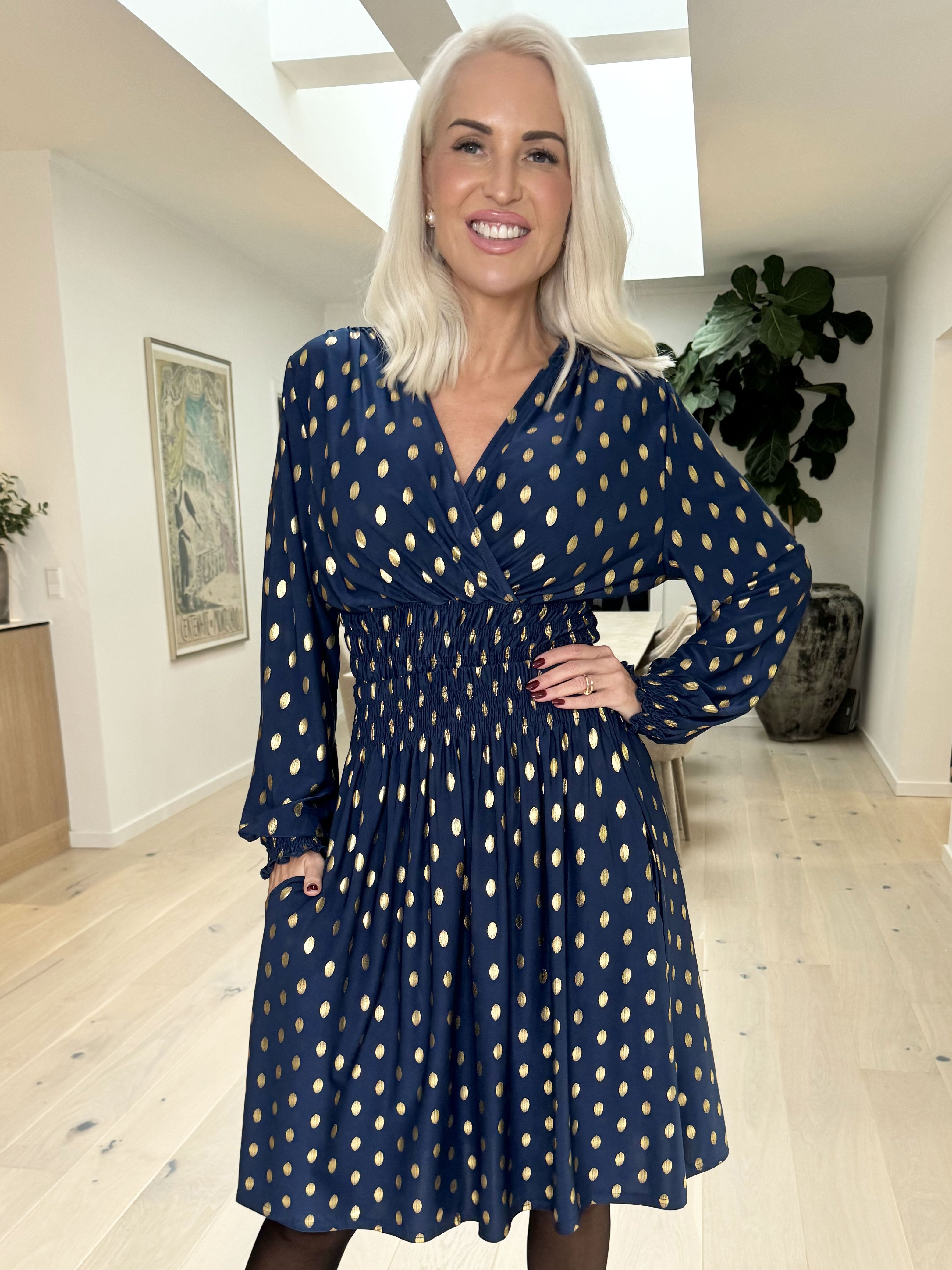 Pams Gold Dot Skirt - Kjol i skrynkelfritt tyg med fickor