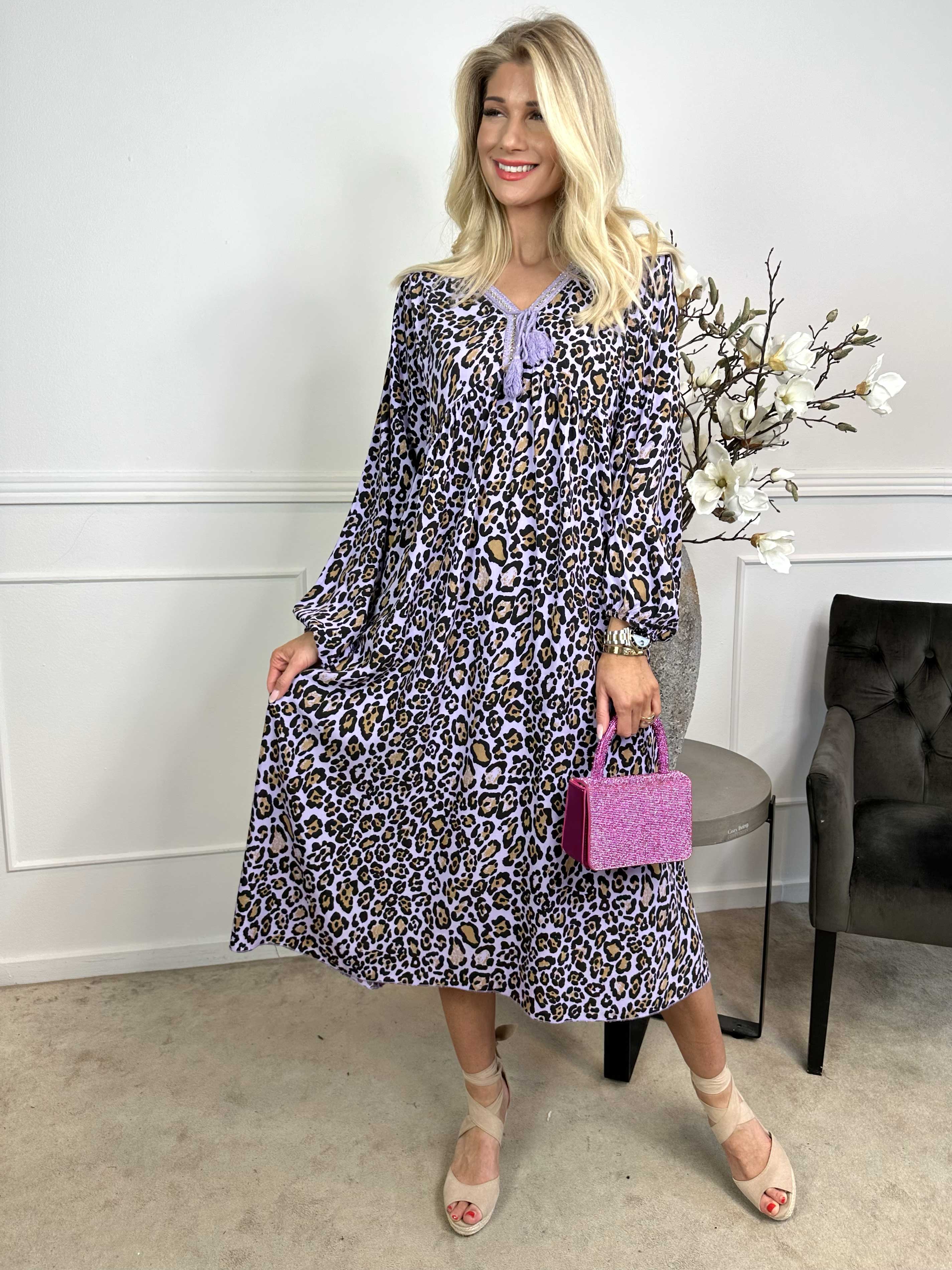 Rebecca - Lång tunikaklänning i leopardmönster