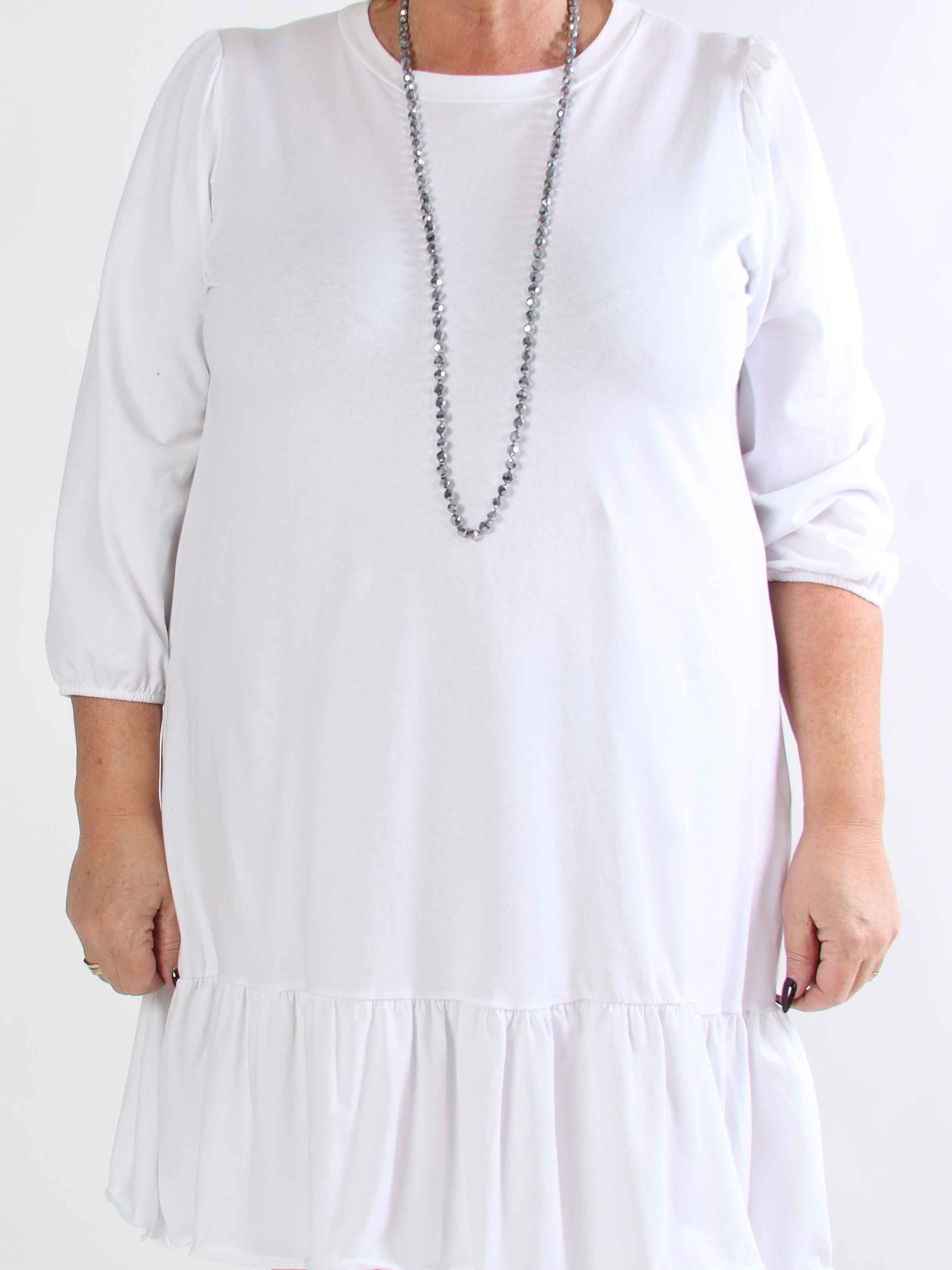 Zafira - Plus size joggingkjole i bomuld med sød flæsekant