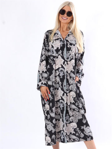Delfina - Svart lång skjortklänning med paisley-mönster