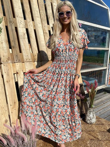 Saline - Sommarklänning med färgglada blommor