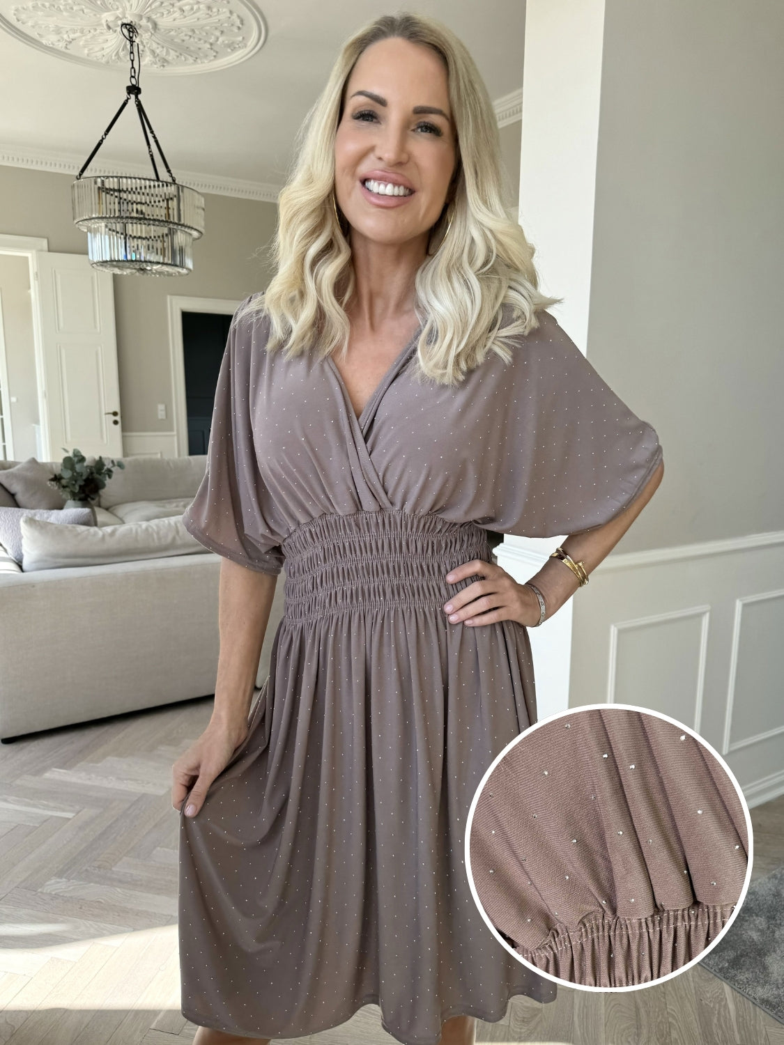 Pams Crystal Short - Kort elastisk klänning med strass