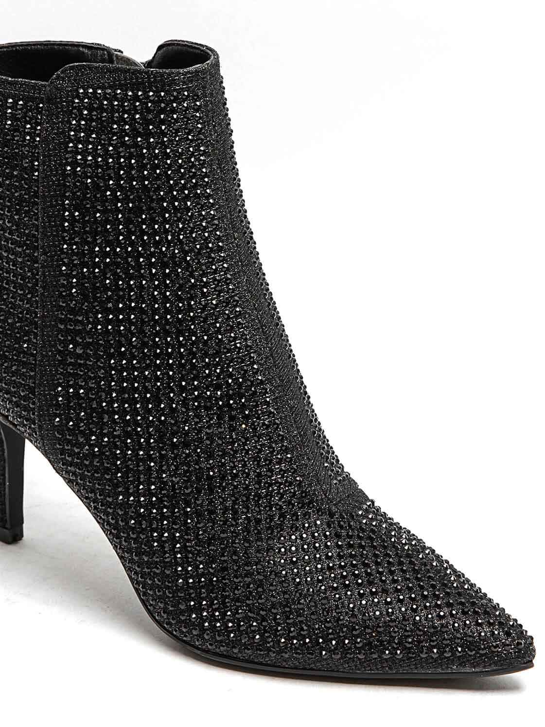 Bekka - Elegant stövlett med spetsig tå, helt täckt av glänsande strass