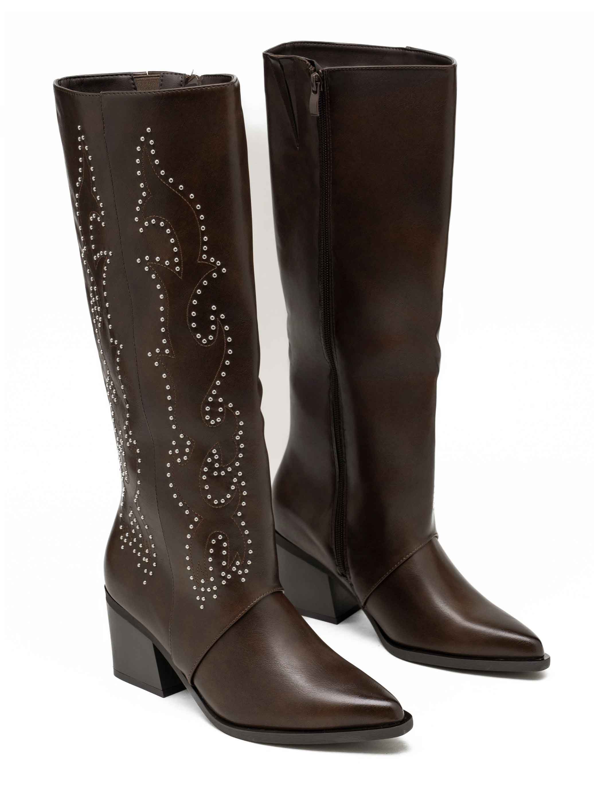 Shiri - Cowboystövlar med små runda nitar