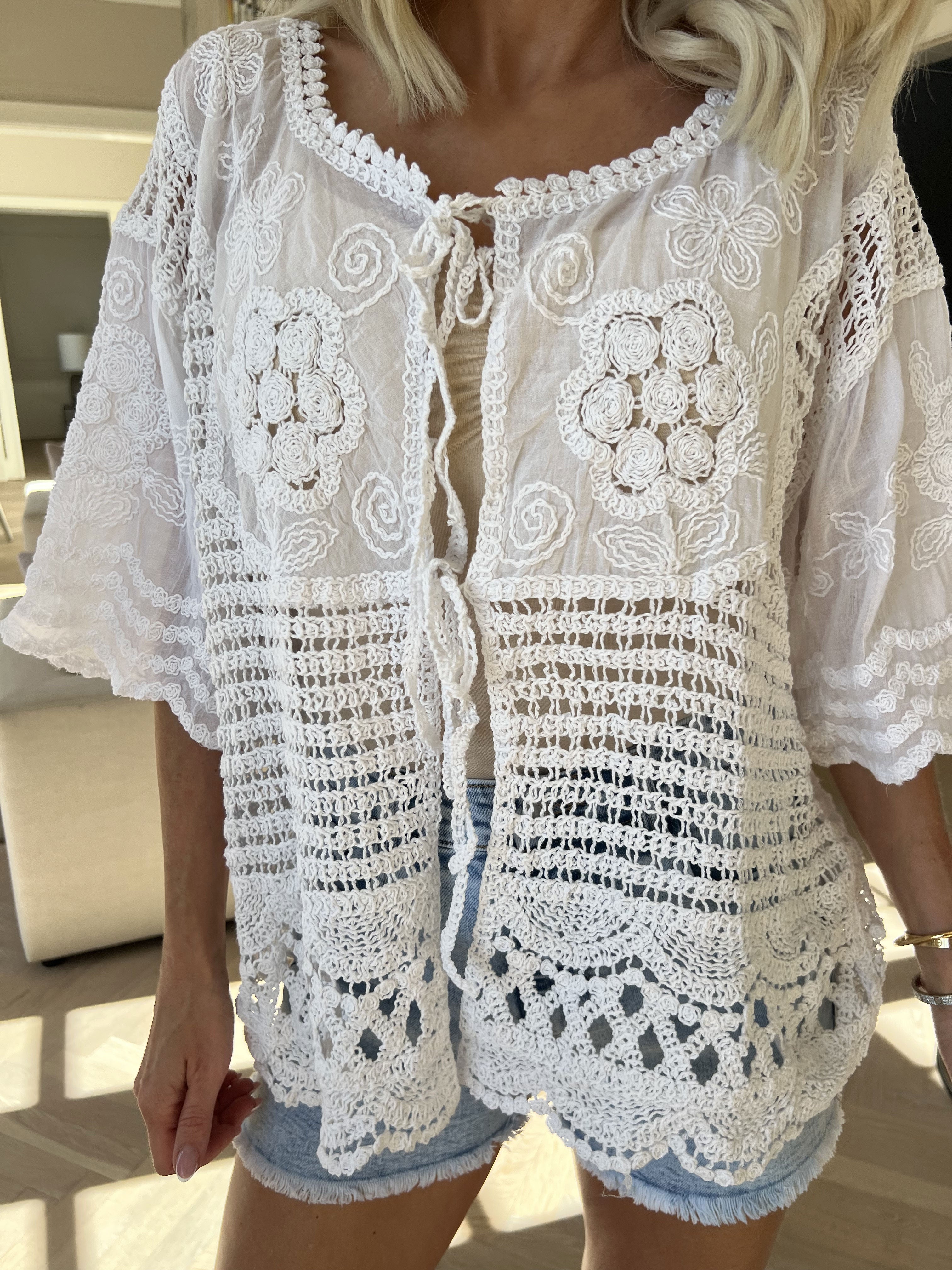 Agnes - Kort virkad kofta i bomull