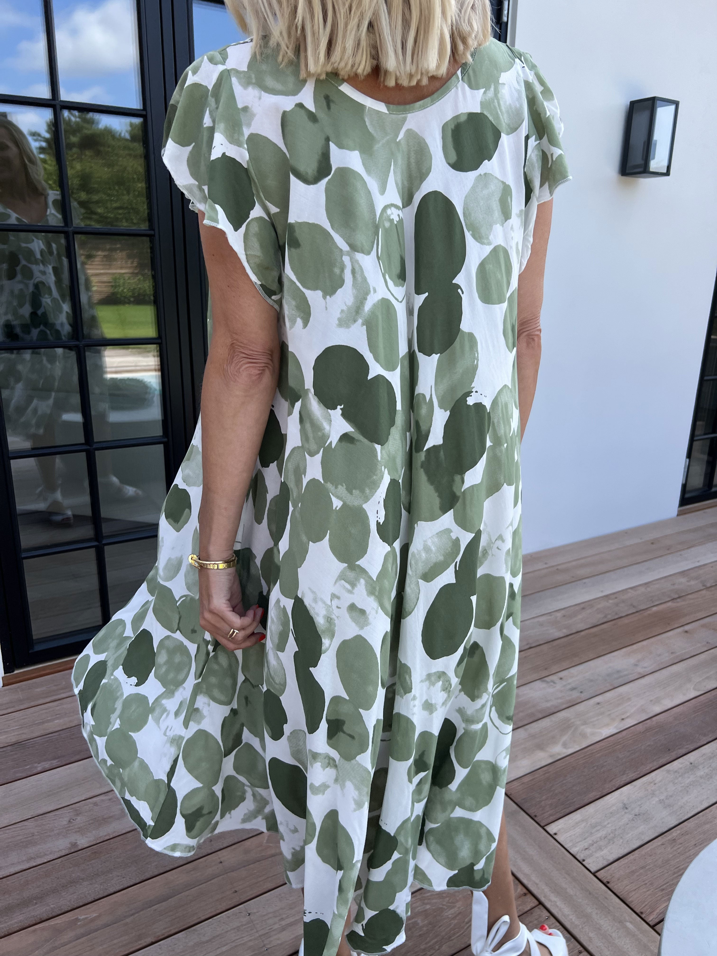 Akantha - Söt mönstrad sommarklänning i lätt viskos