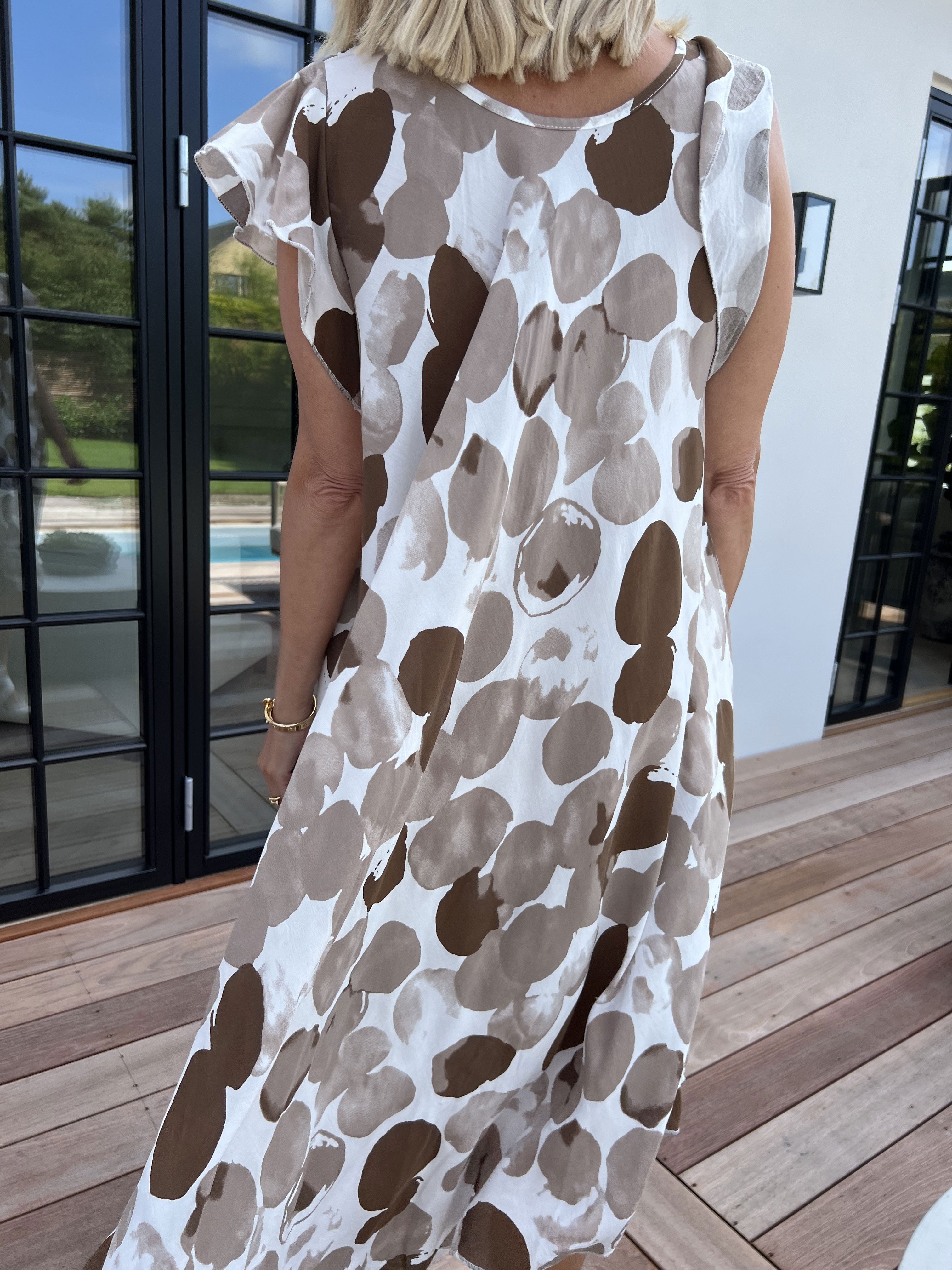 Akantha - Söt mönstrad sommarklänning i lätt viskos