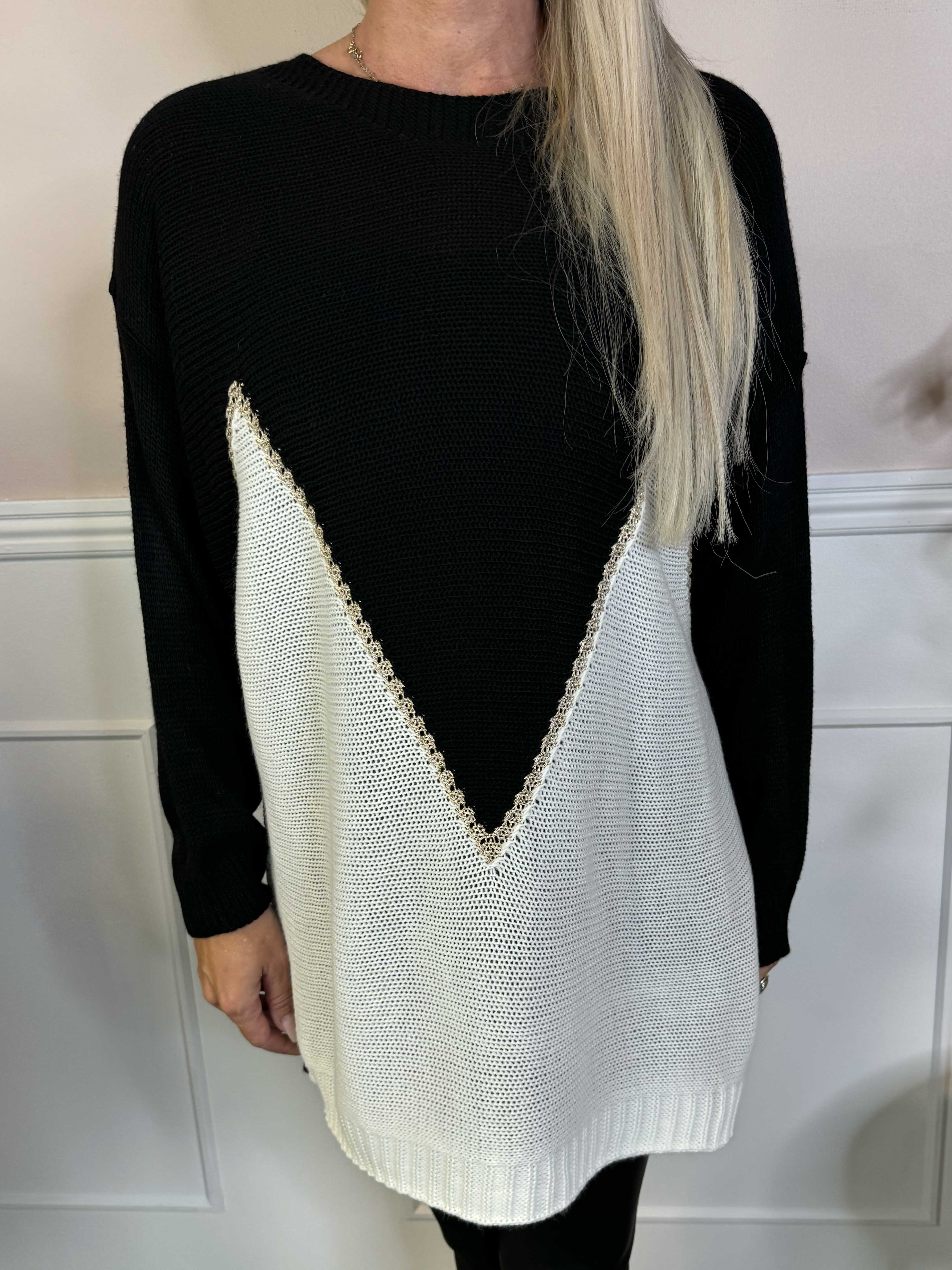 Amara Short - Tvåfärgad stickad blus med gulddetaljer