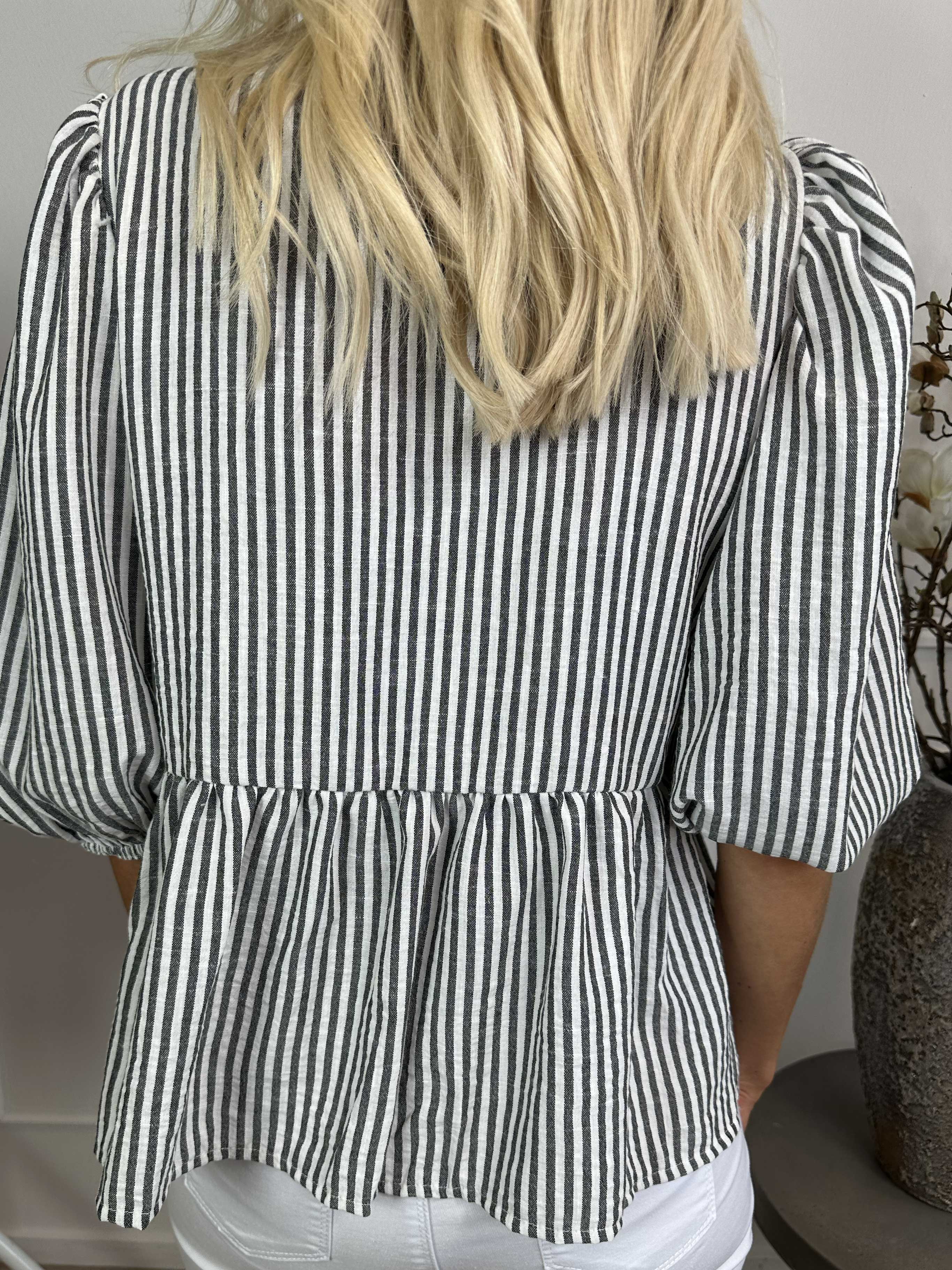 Andrea - Söt randig bomullstunika med rosetter och ballongärmar