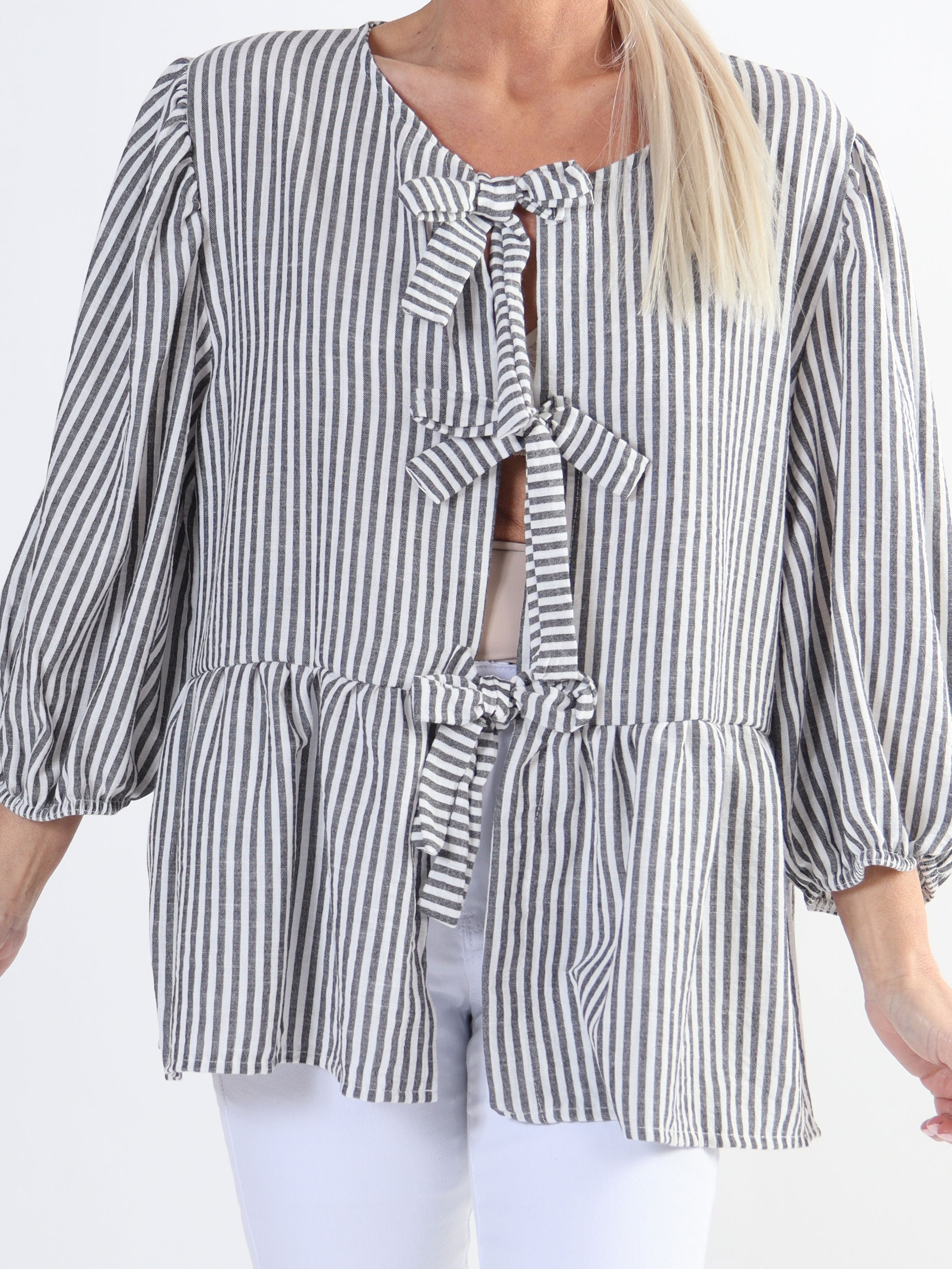 Andrea - Söt randig bomullstunika med rosetter och ballongärmar