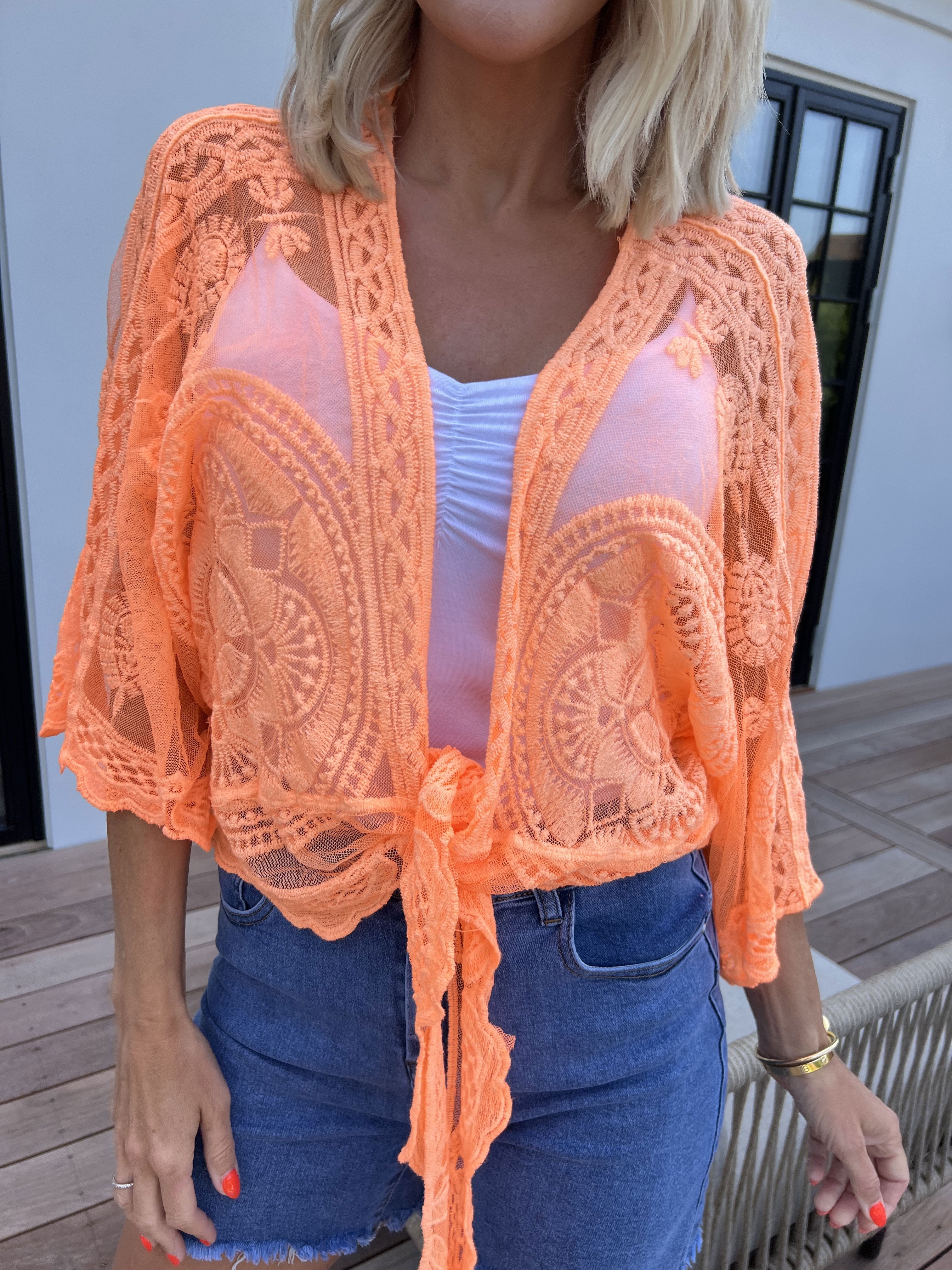 Andromeda - Söt kort kofta i spets