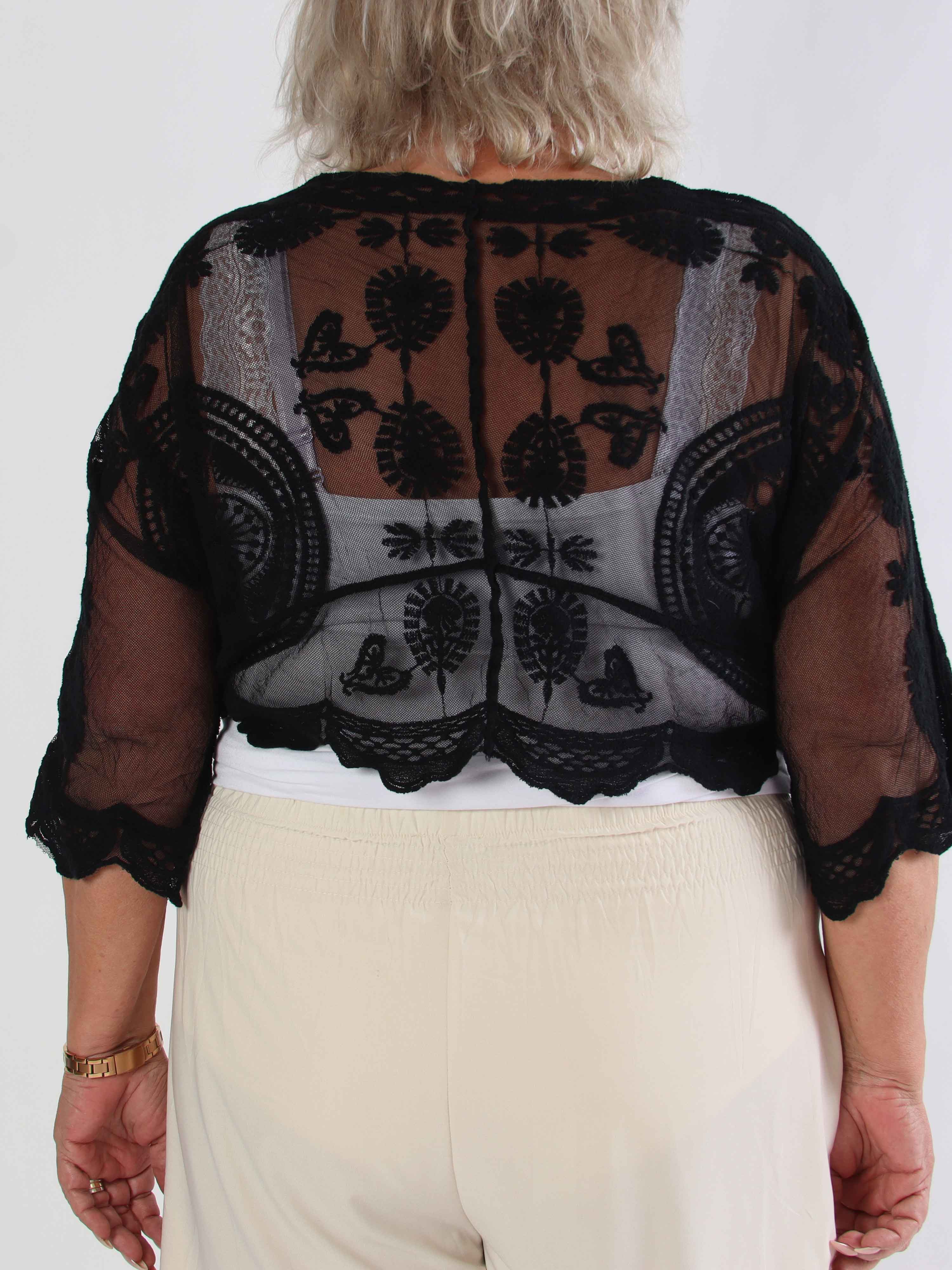 Andromeda - Söt kort plus size kofta i spets