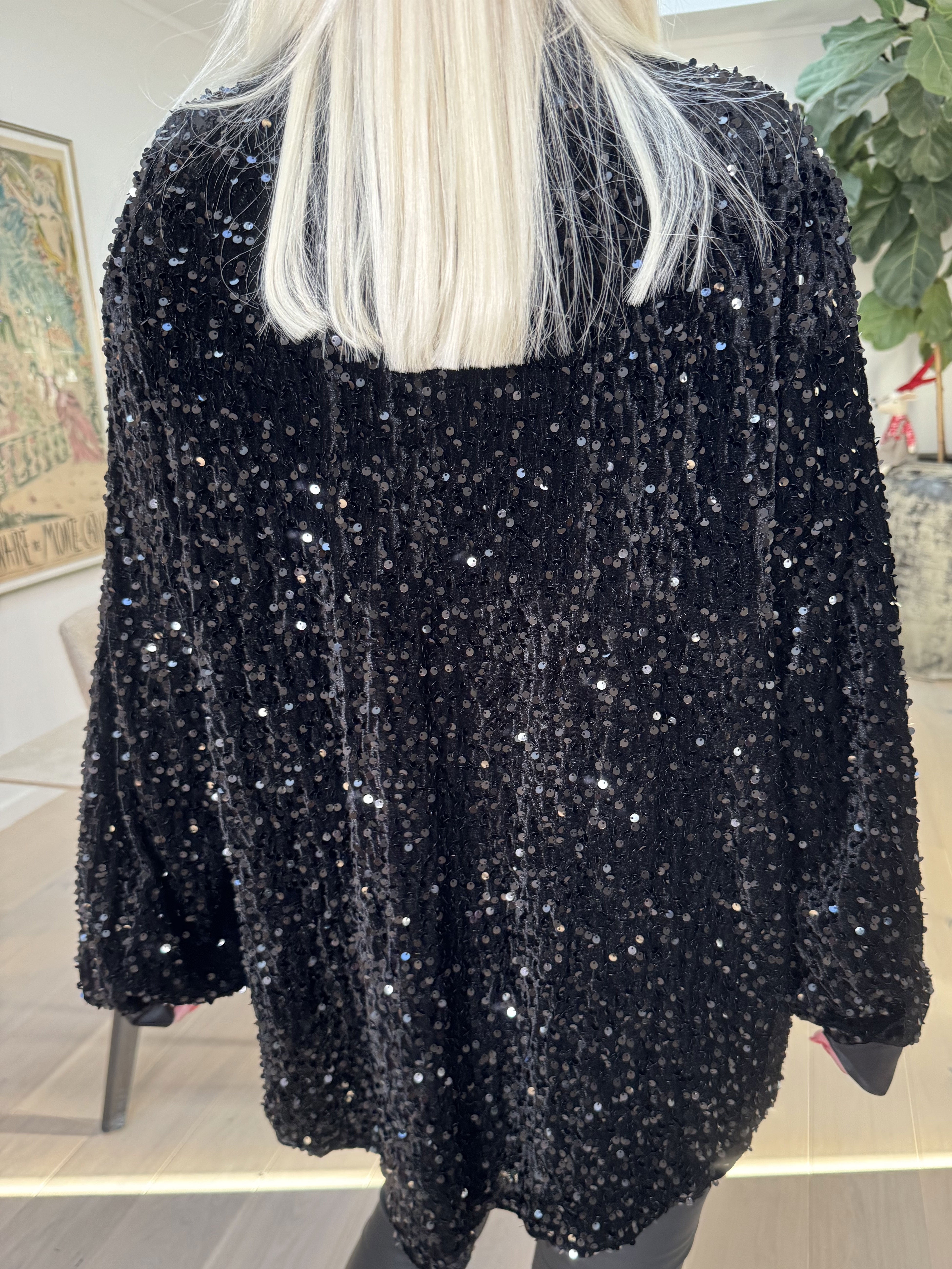 Anicha - Vacker skjorta med paljetter och velour