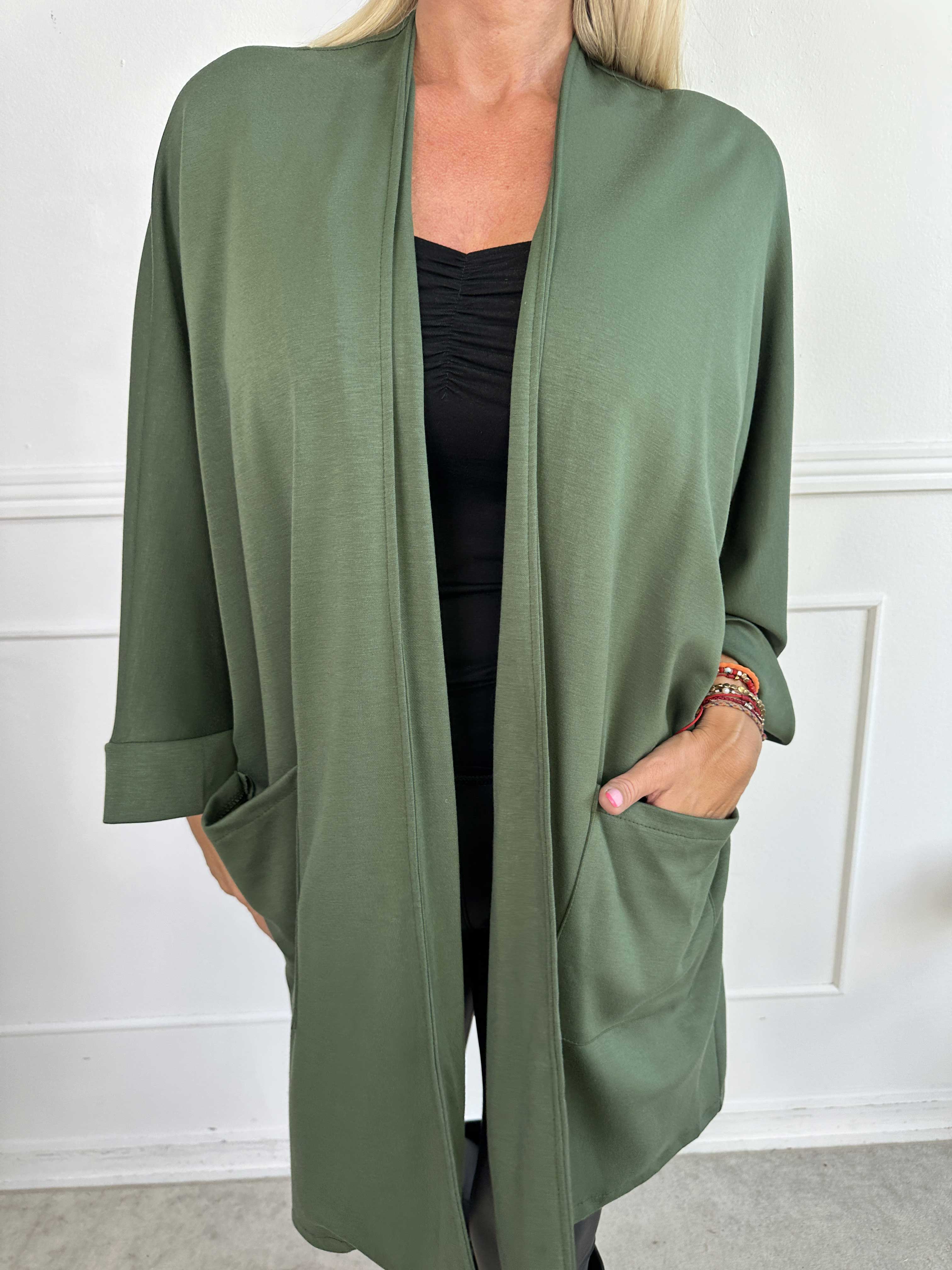 Annah Cardigan - Mjuk oversized kofta med fickor