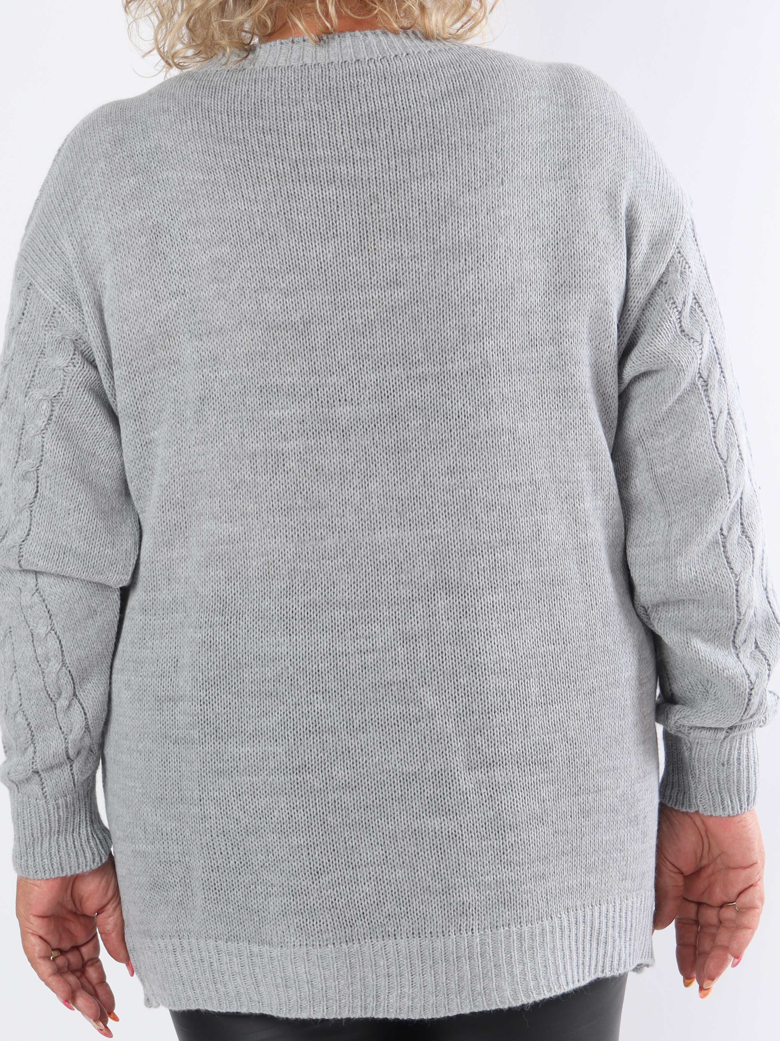 Annisa - Plus size stickad tröja med kabelstickning