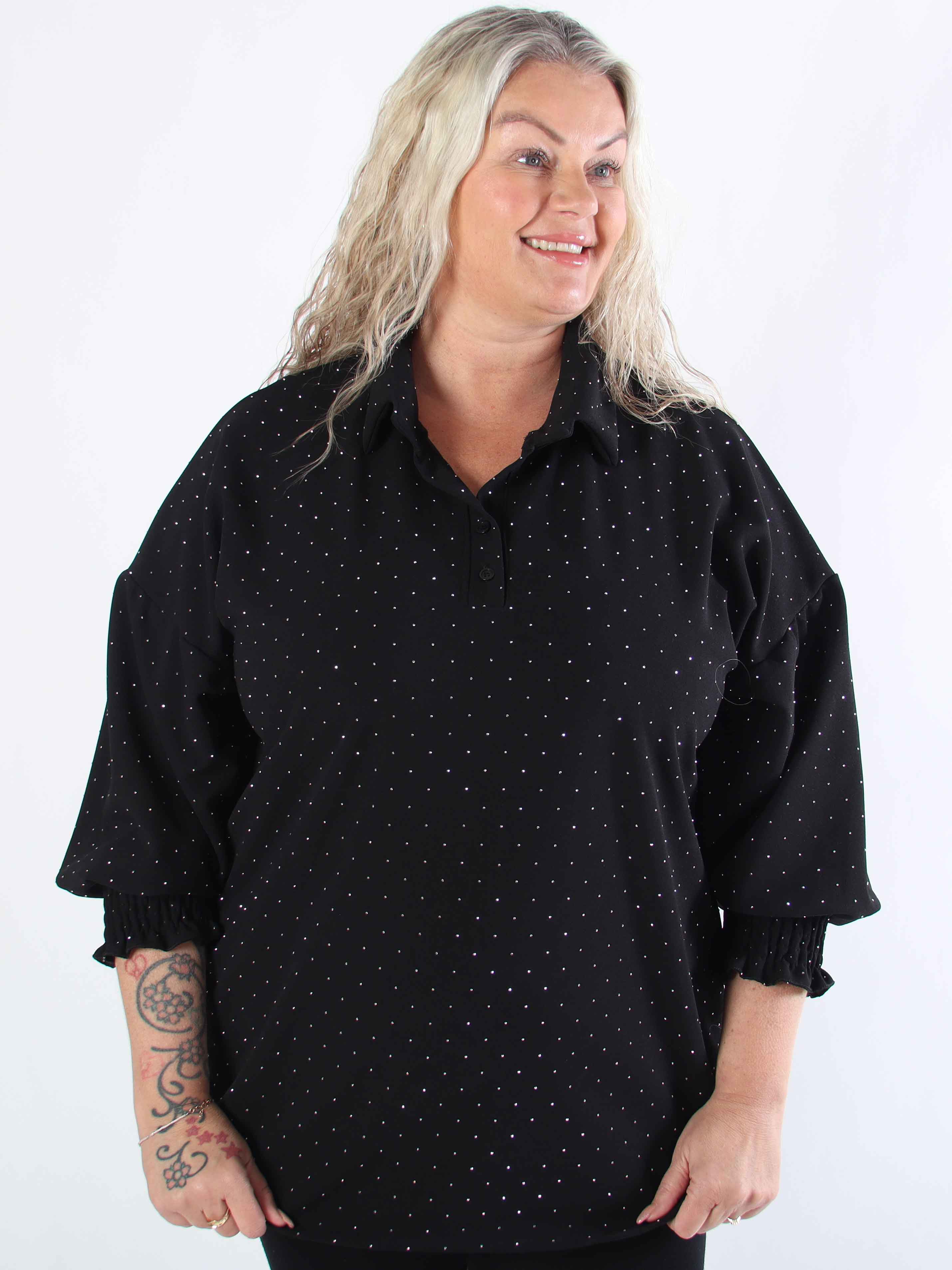 Aria - Plus size-tunika med resårkant och smockade ärmar