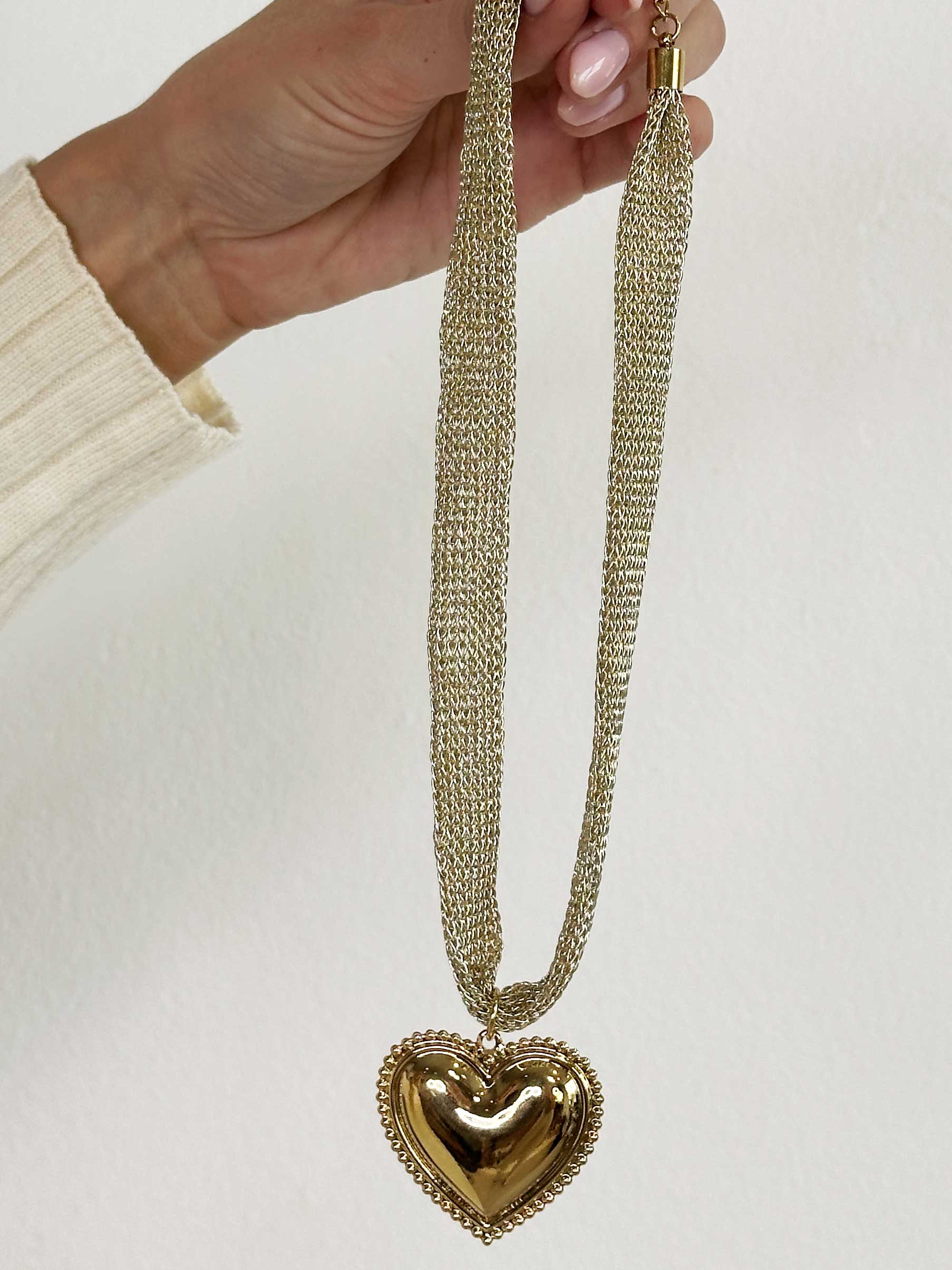 Ariel - Guldhalsband med hjärthänge