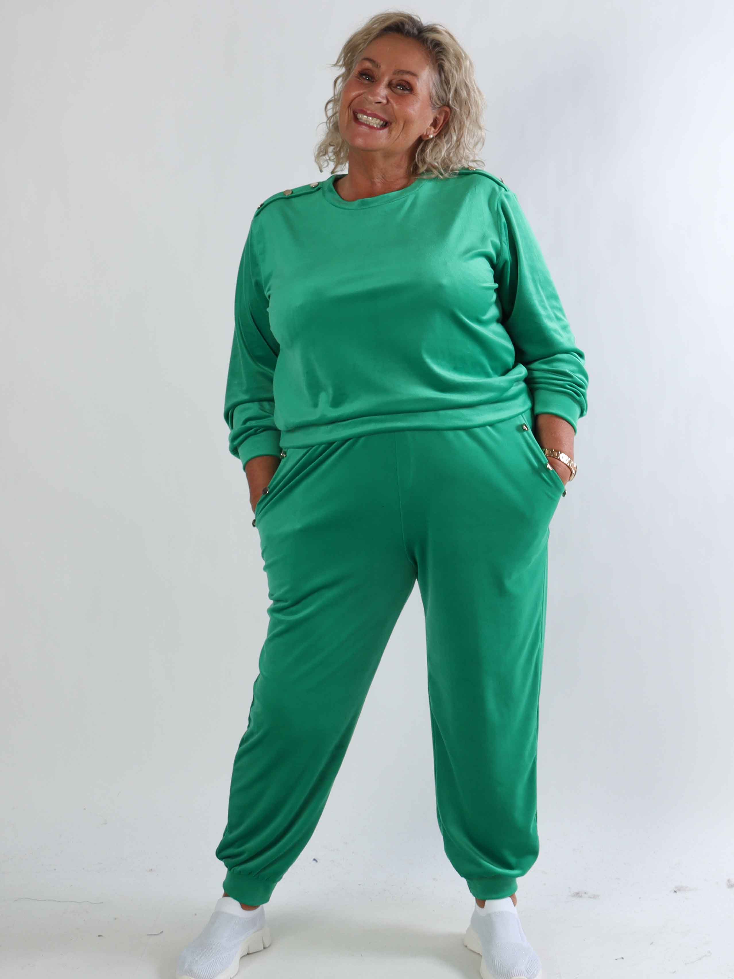 Arina - Mjuk velour plus size mjukisset med guldknappar