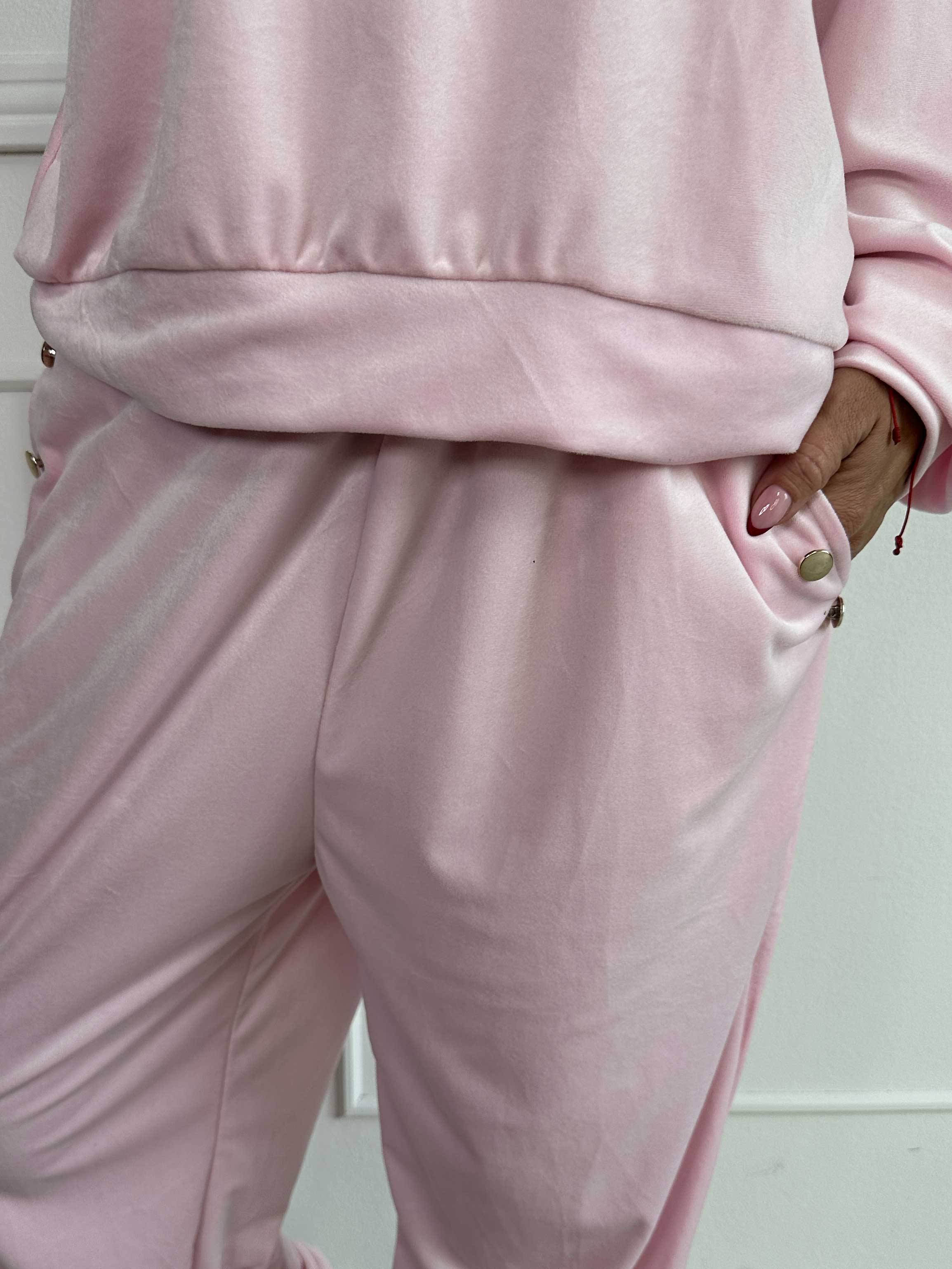 Arina - Mjuk velour mjukisset med guldknappar