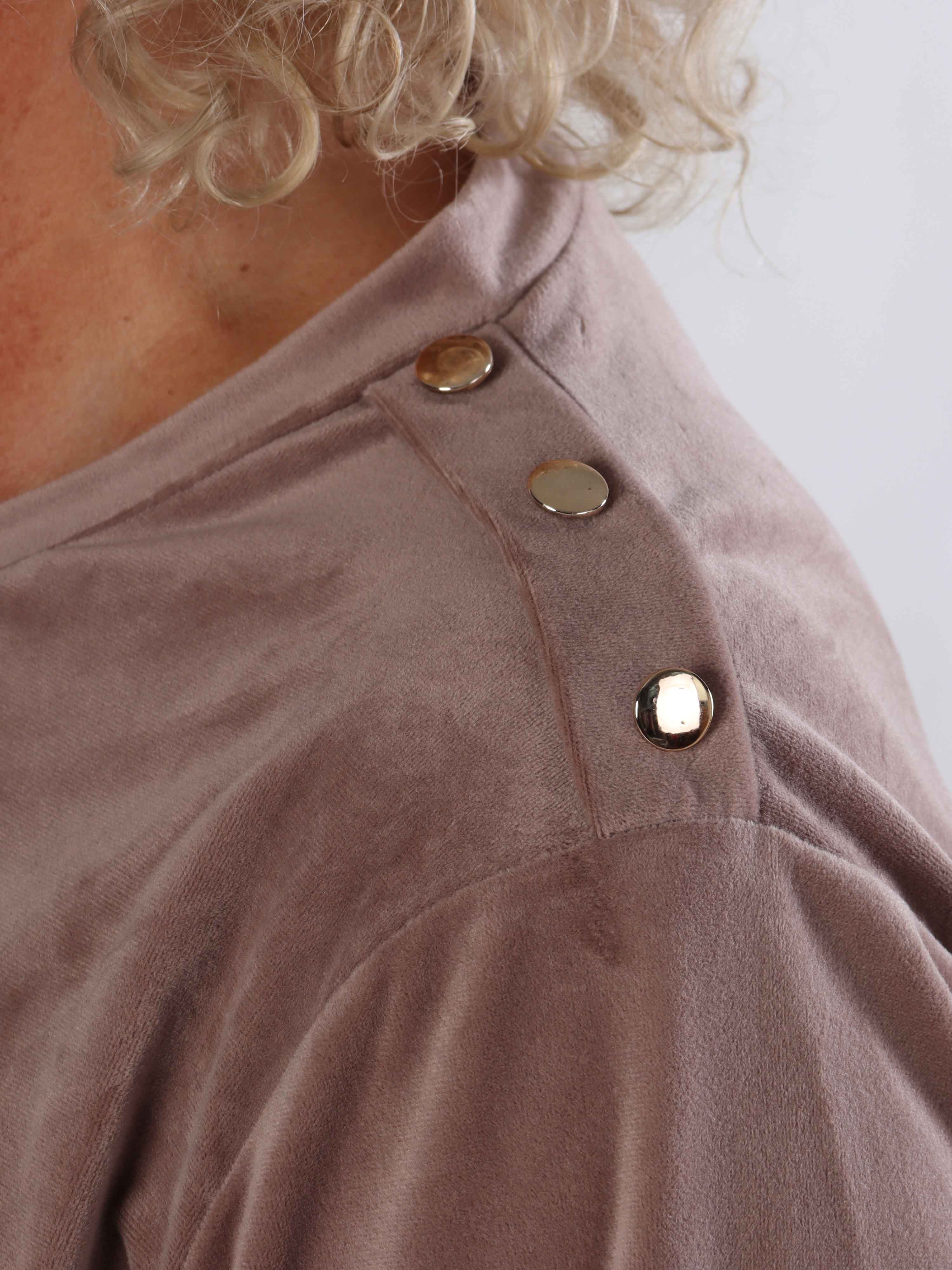 Arina - Mjuk velour plus size mjukisset med guldknappar