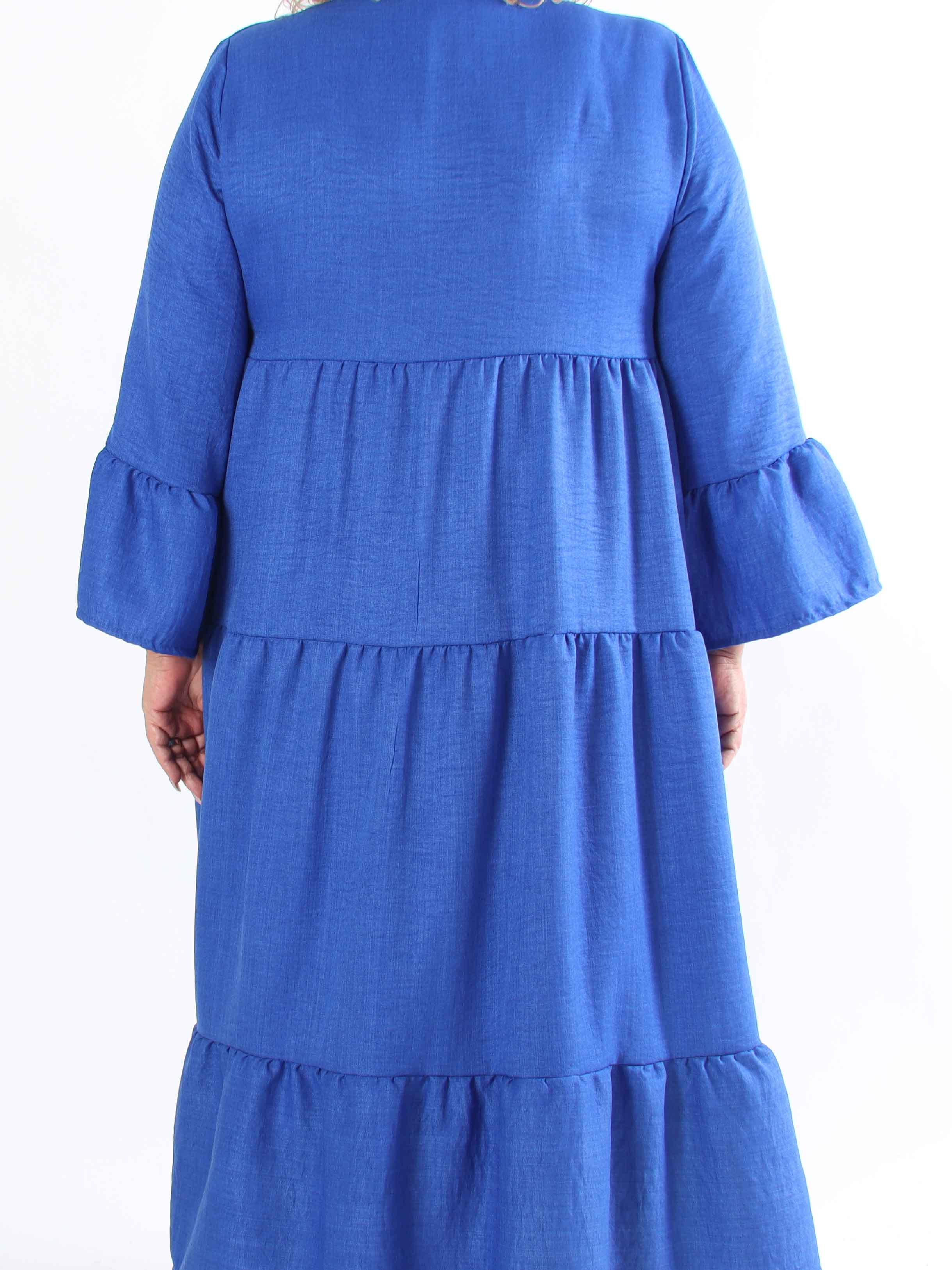 Arjana - Plus size-klänning med lager-på-lager-look och knappar