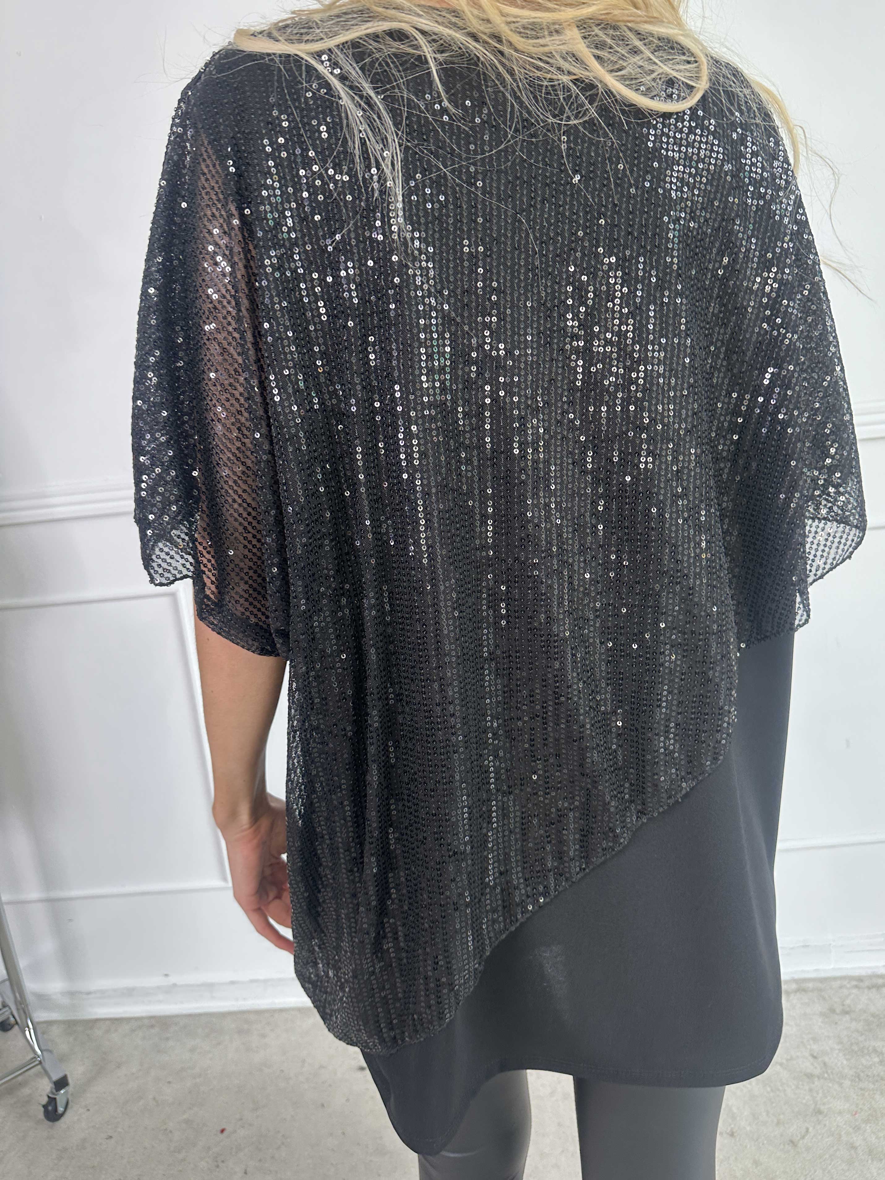 Aude - Oversized tunika med asymmetrisk pailletlag