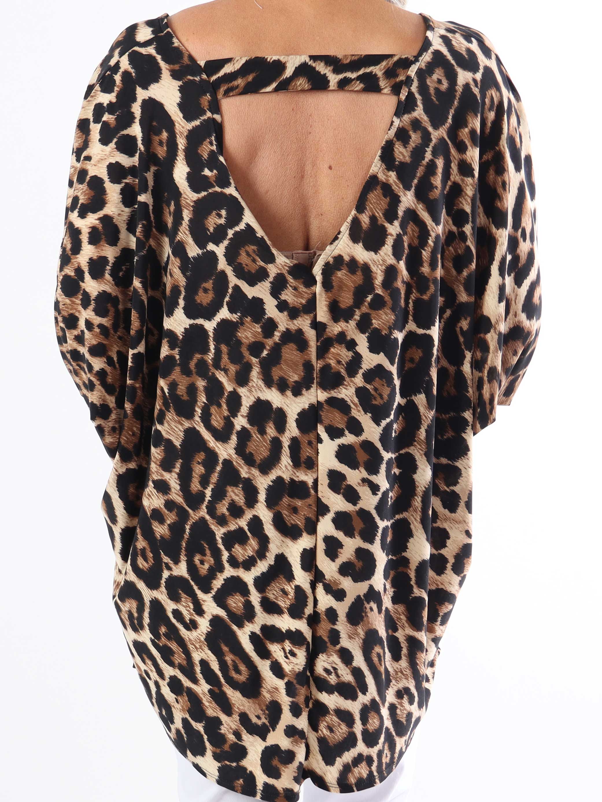 Augustine - Plus size-blus i stretchigt tyg med fladdermusärmar