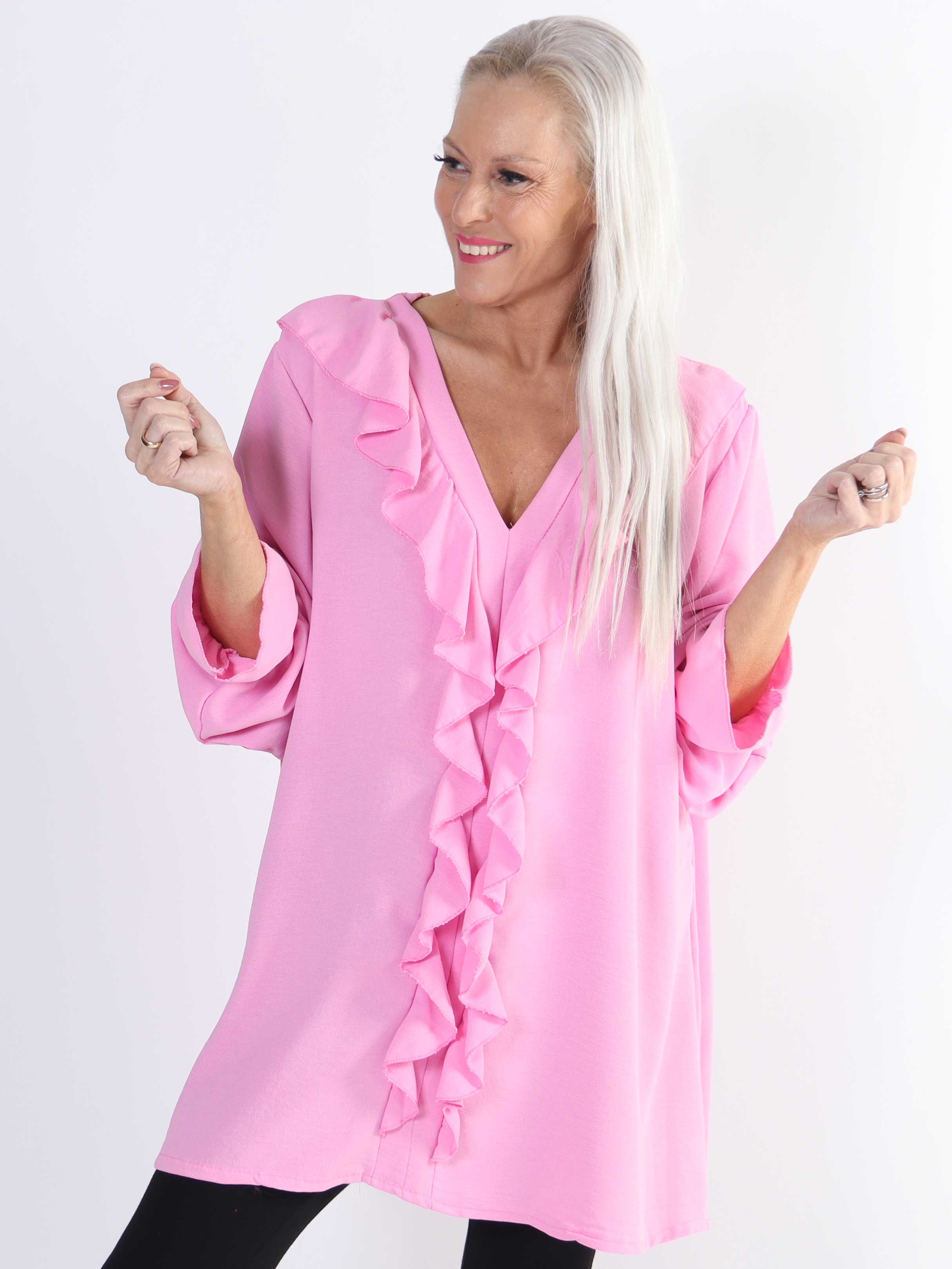 Ava - Söt tunika med volanger i stora storlekar