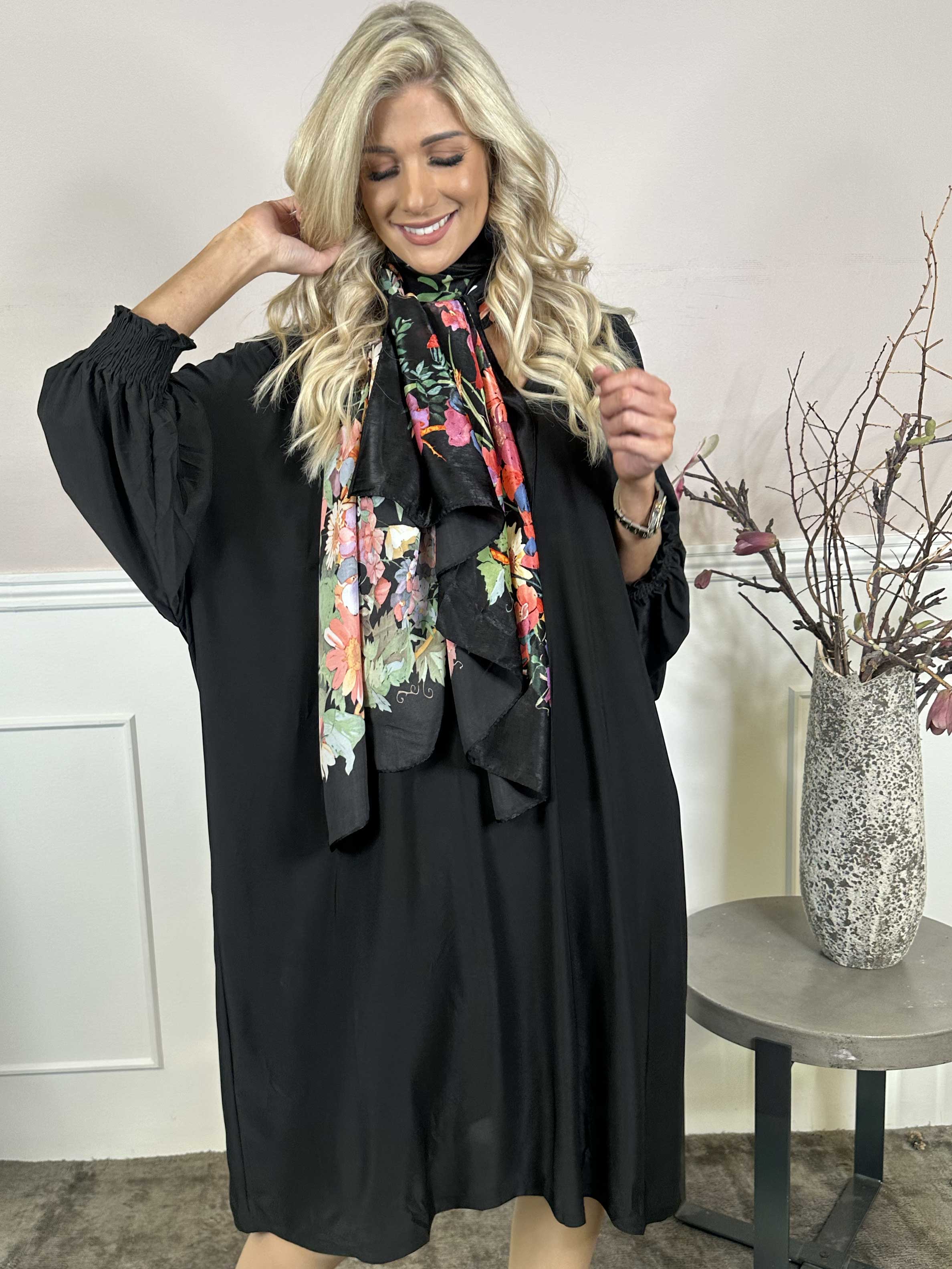 Azmina Plain L/S - Tunikaklänning i lös passform med resår