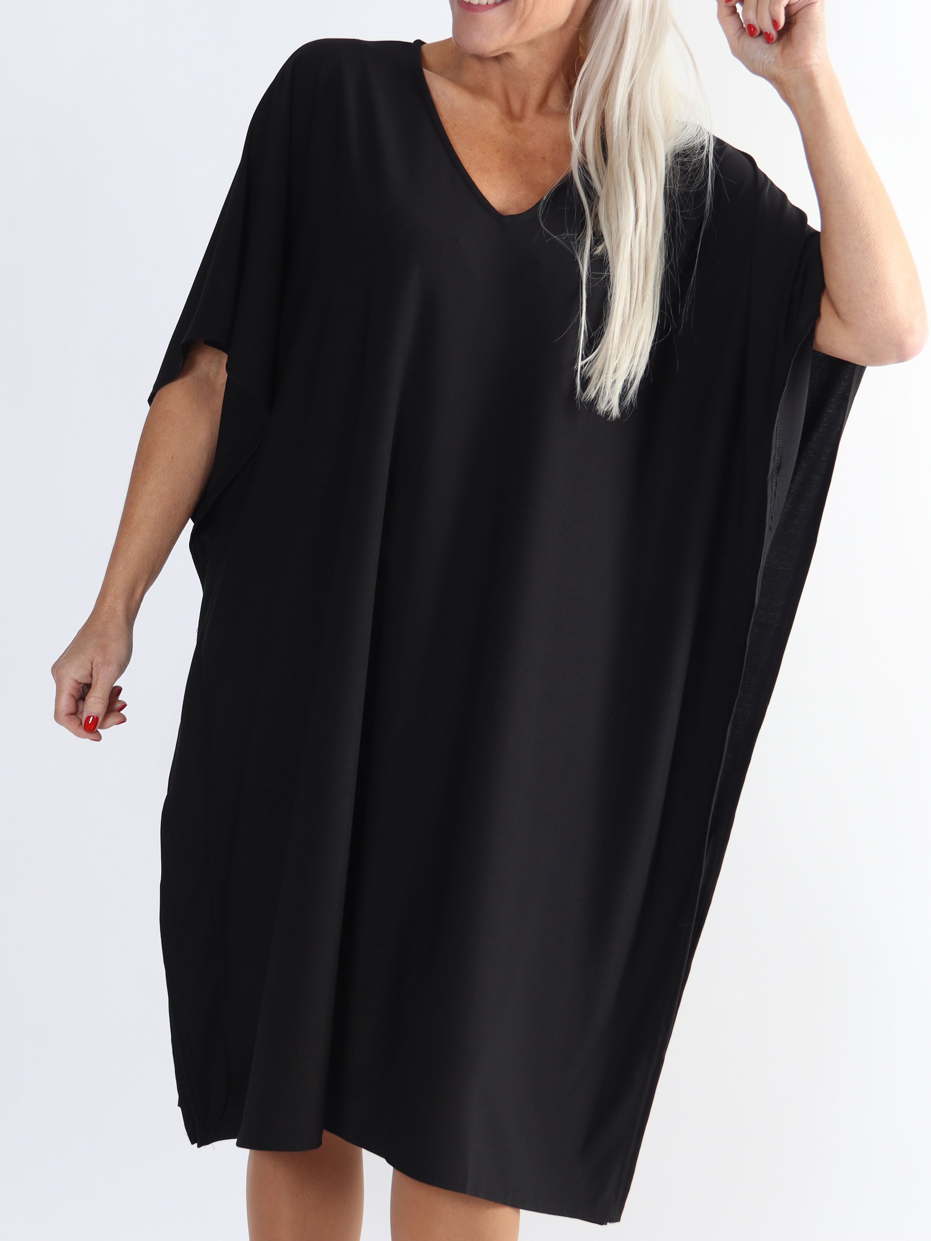 Azmina Plain - Slät elastisk tunikaklänning i plus size med lös passform