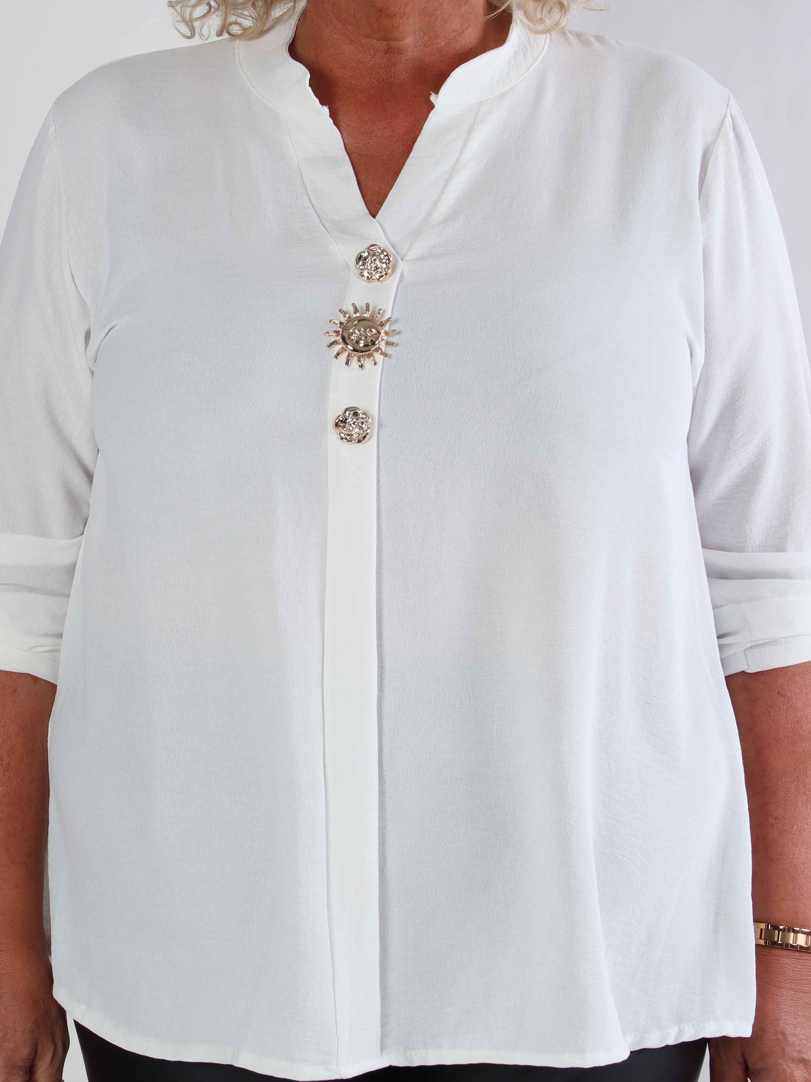 Bekka - Plus size skjorta i viskos med guldfärgade knappar och brosch