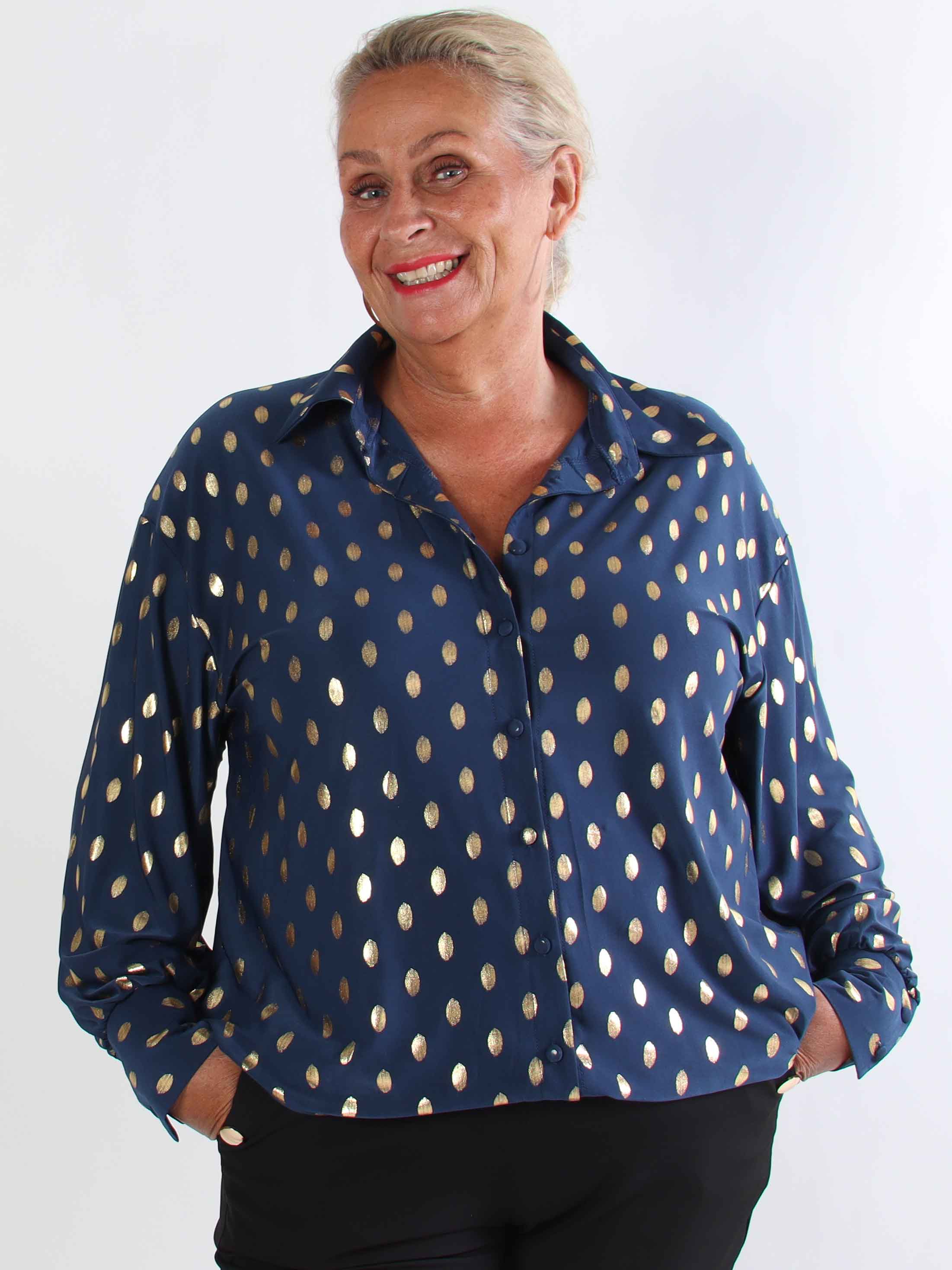 Belinda - Skjortekjole detaljeret med guld dutter