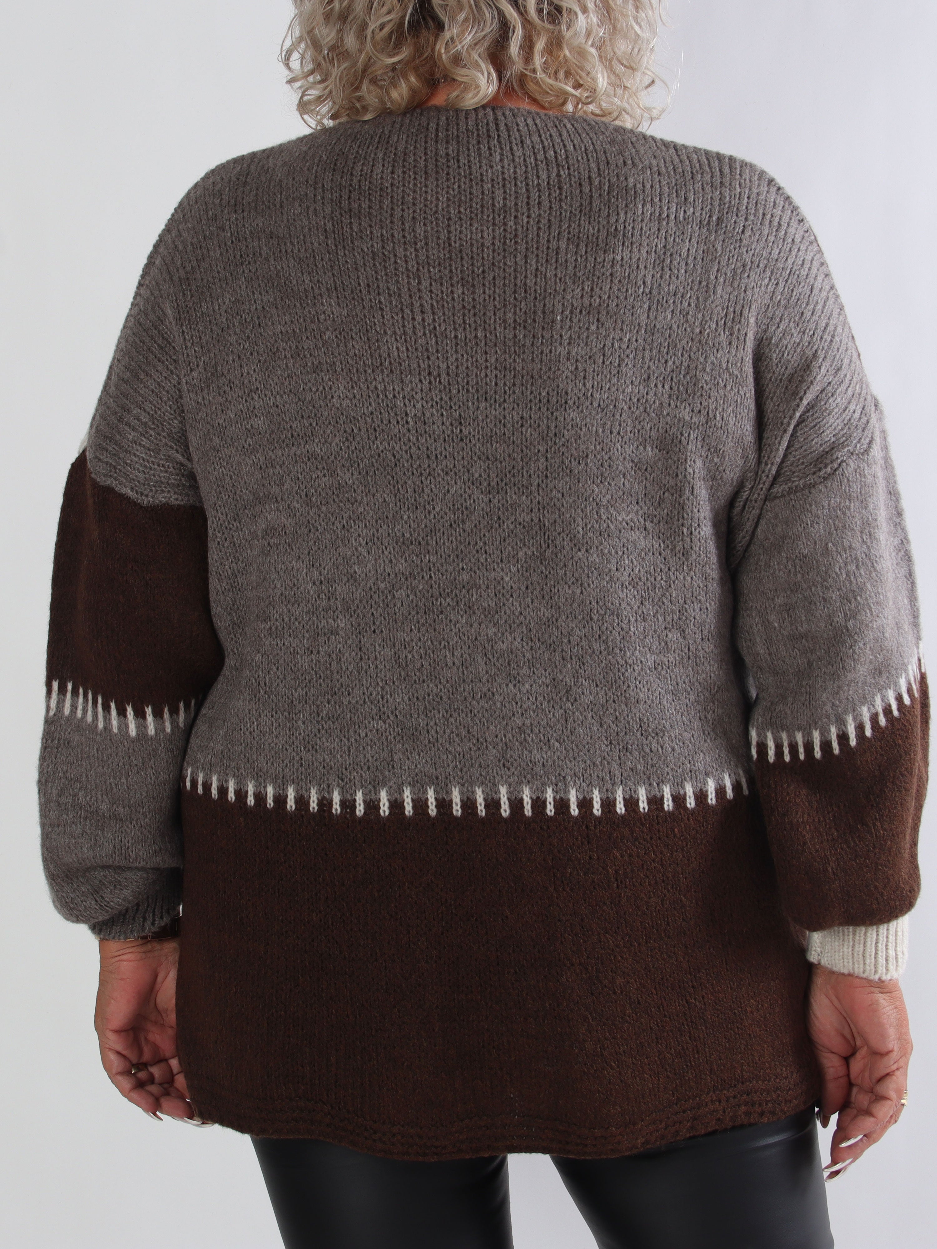 Belis - Flerfärgad stickad plus size kofta