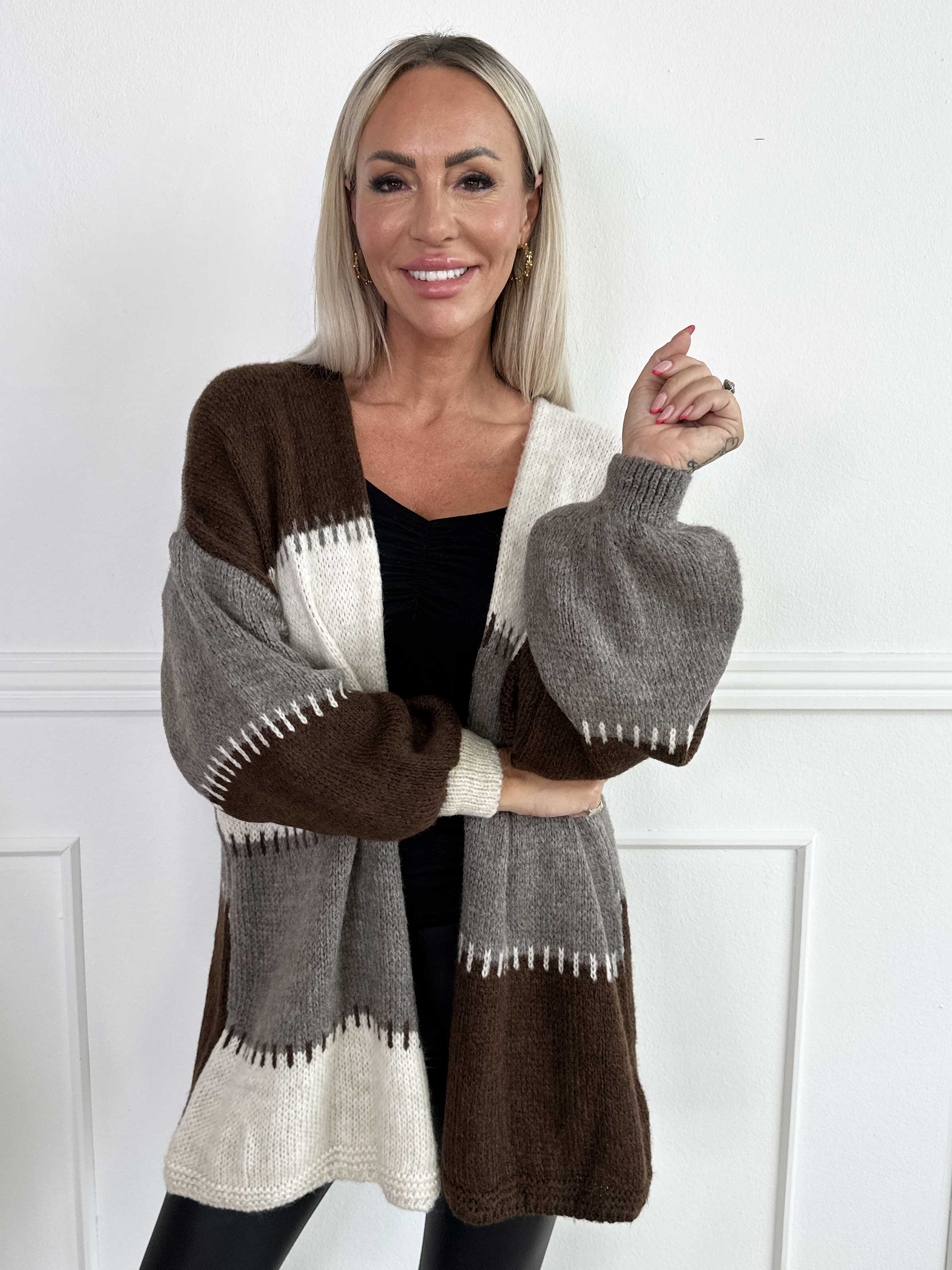 Belis - Flerfärgad stickad kofta