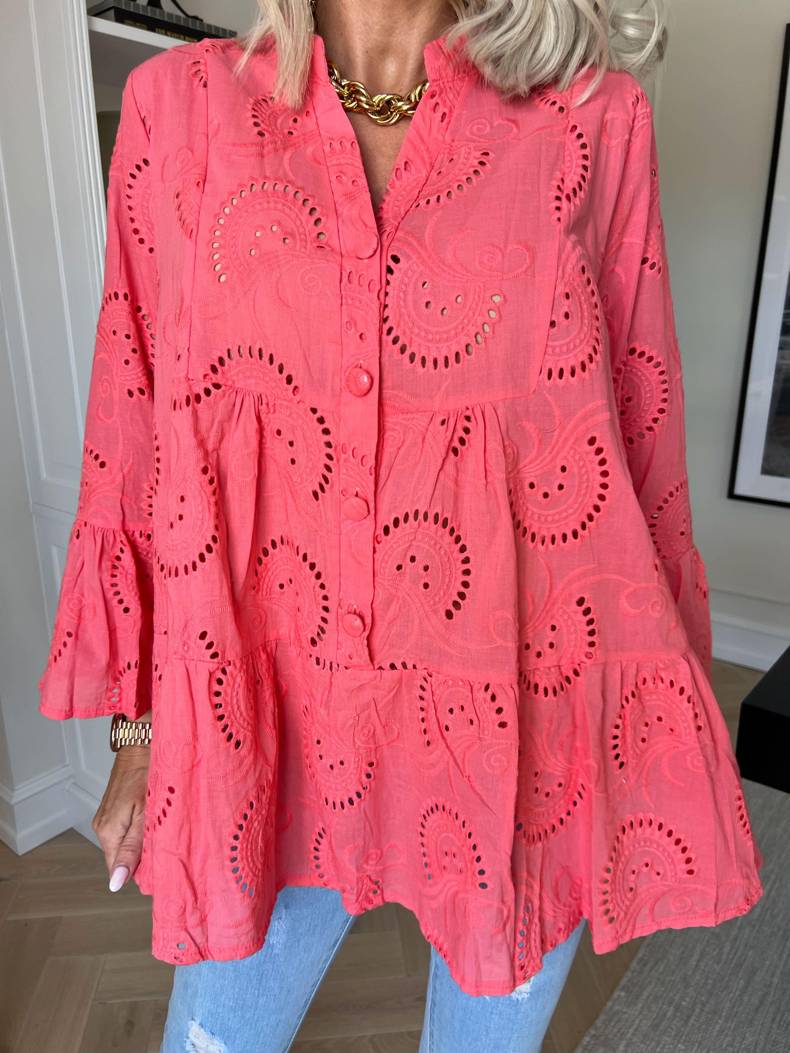 Benti Shirt - Tunika i viskose med broderie anglaise