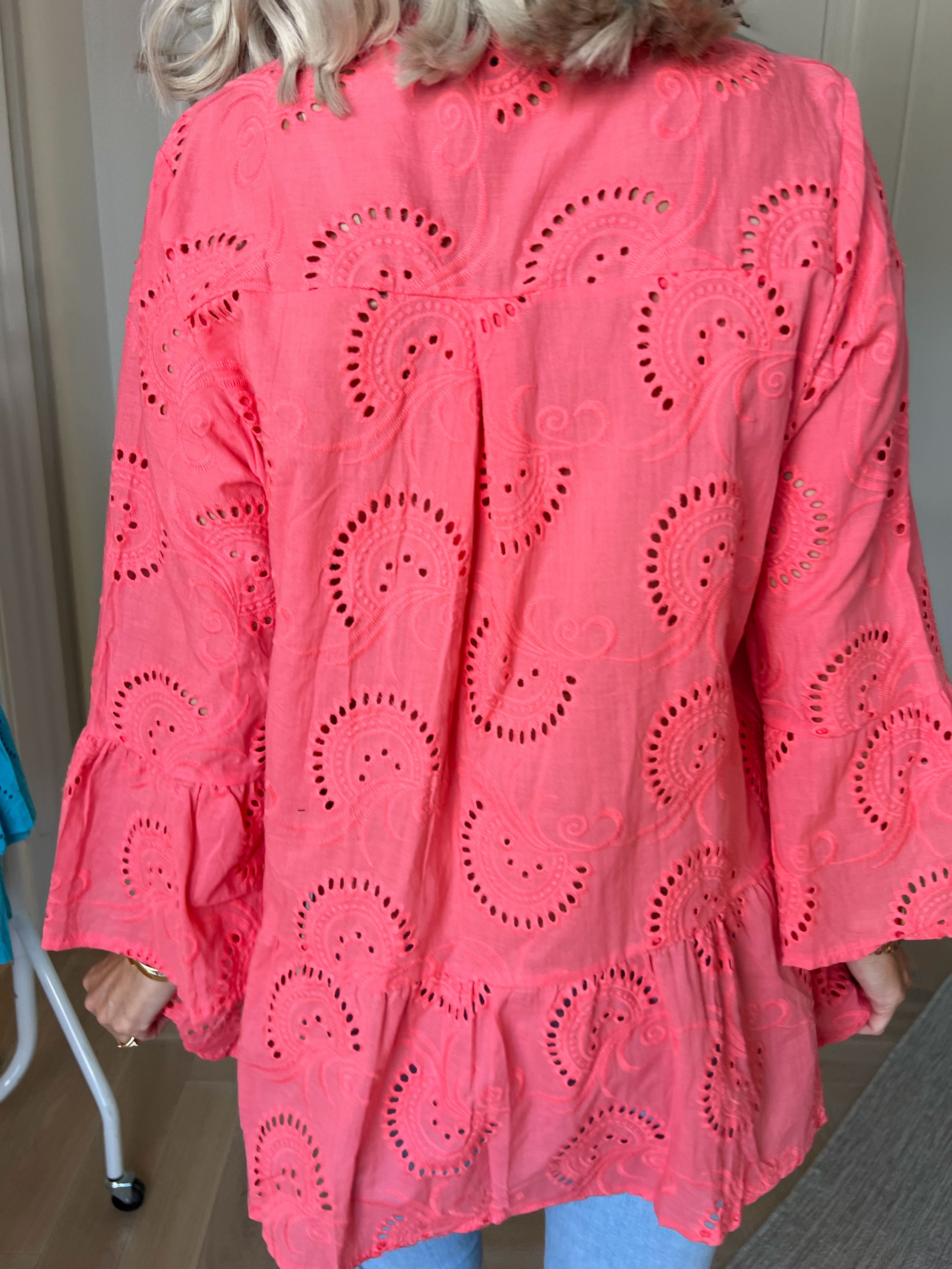 Benti Shirt - Tunika i viskose med broderie anglaise