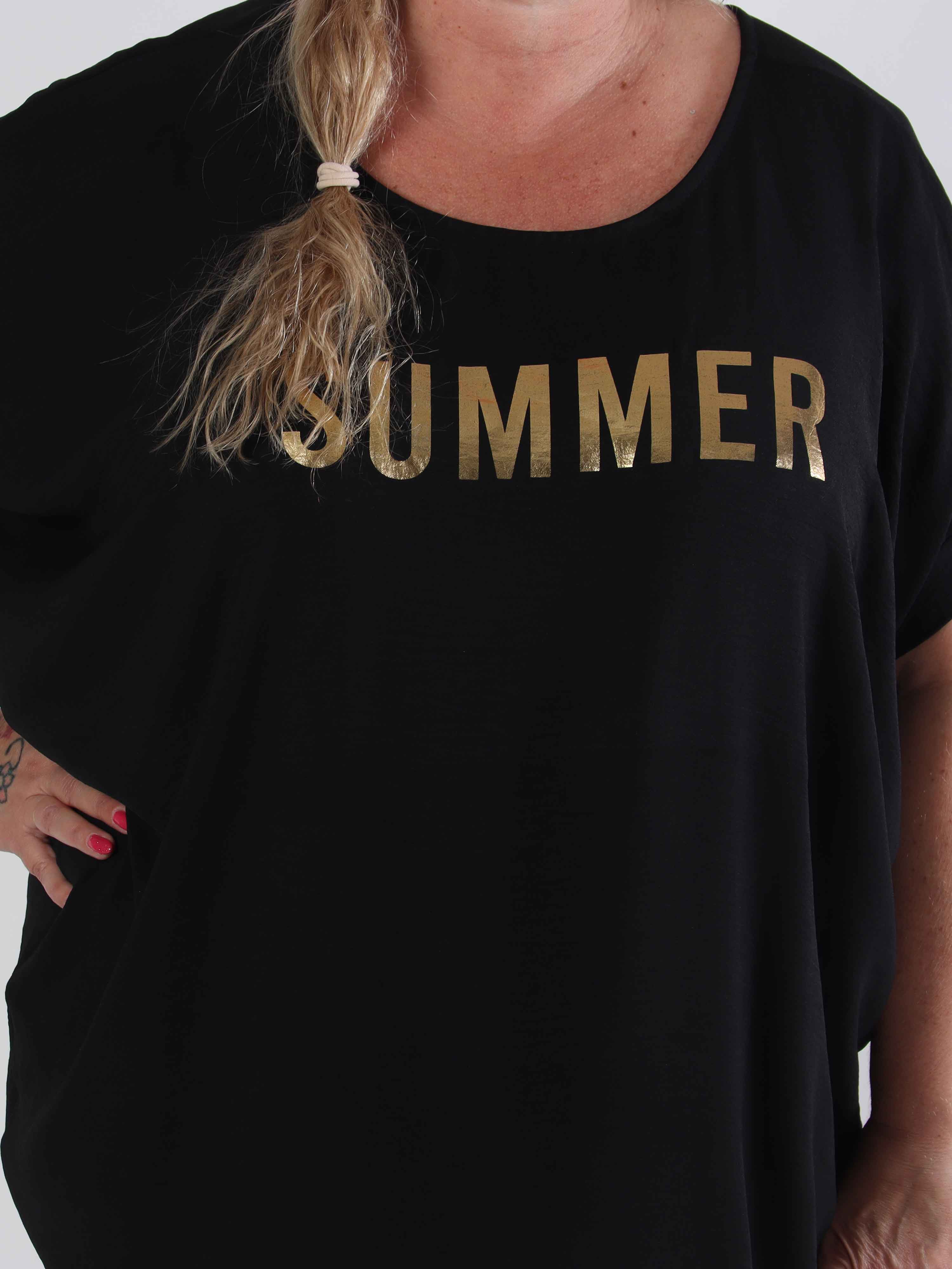 Bine - Söt plus size-klänning i lös passform med guldtryck på bröstet