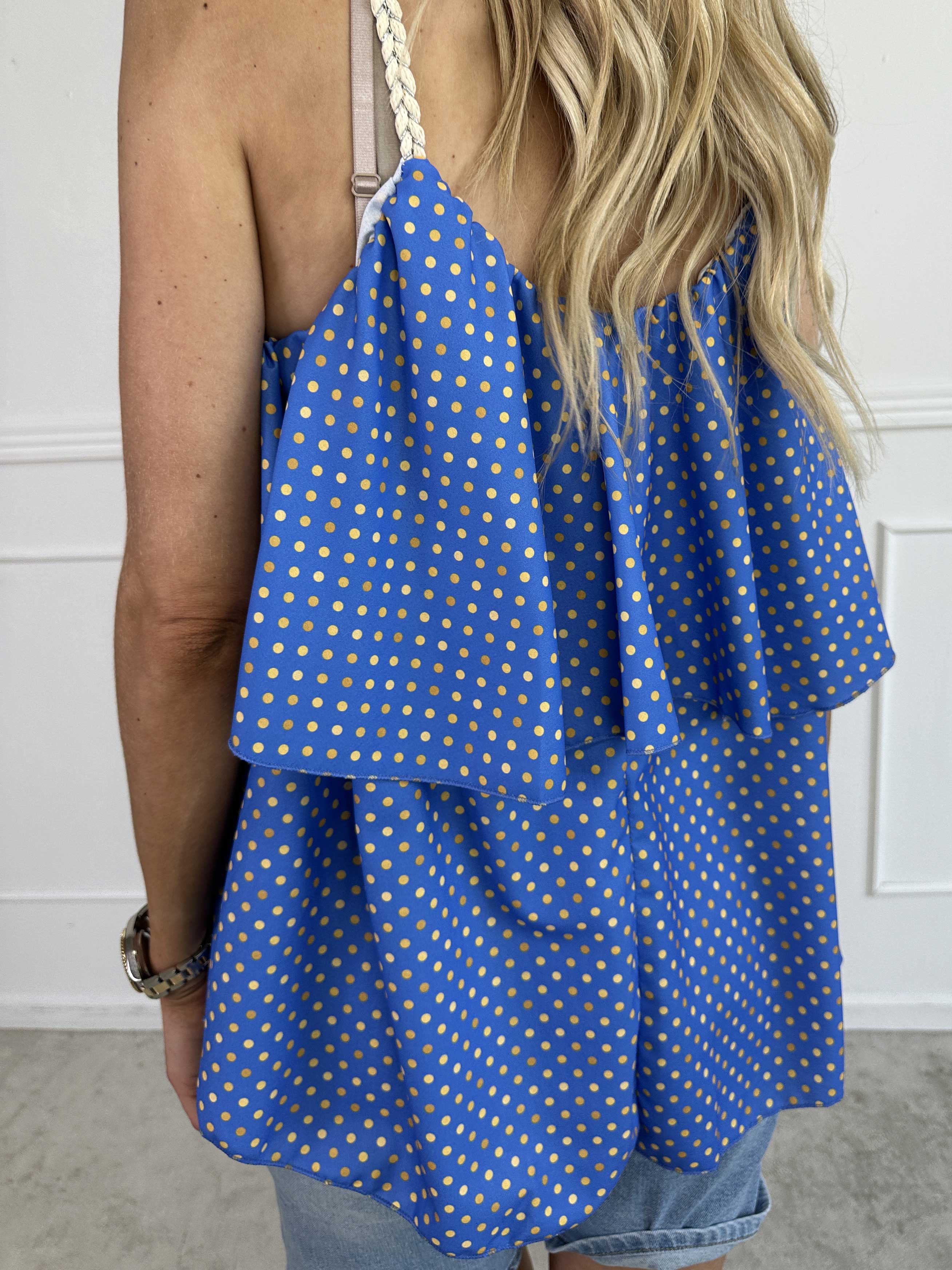 Blanca Dot Top - Prickig topp med volangkant och flätade axelband