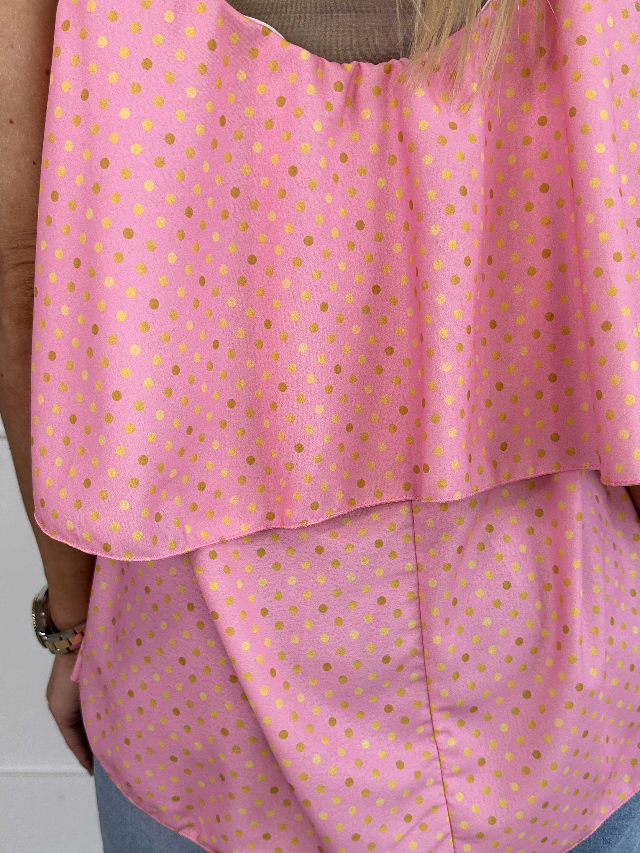 Blanca Dot Top - Prickig topp med volangkant och flätade axelband