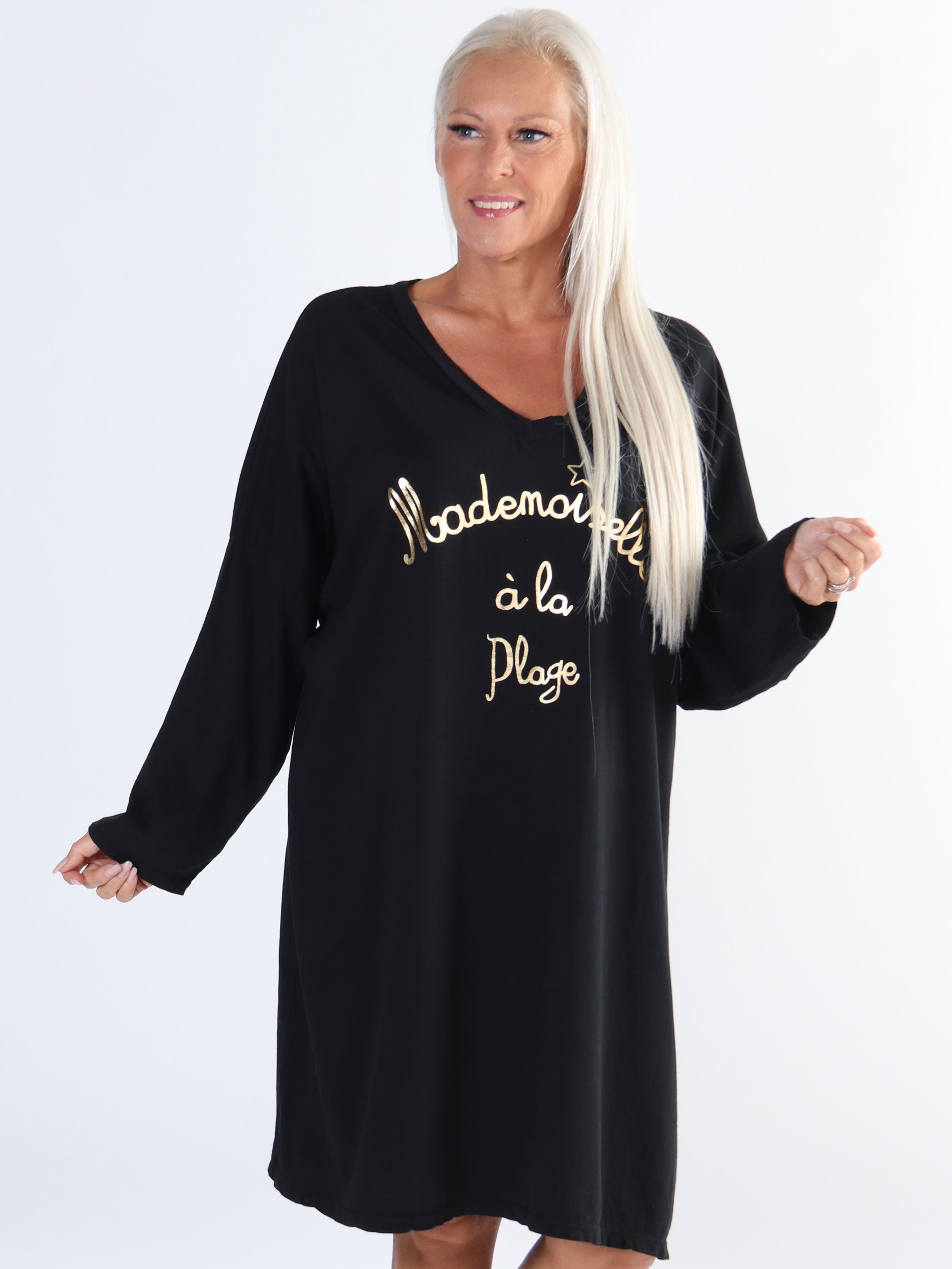 Bree Long Sleeve - Plus size klänning i bomull med guldtext framtill