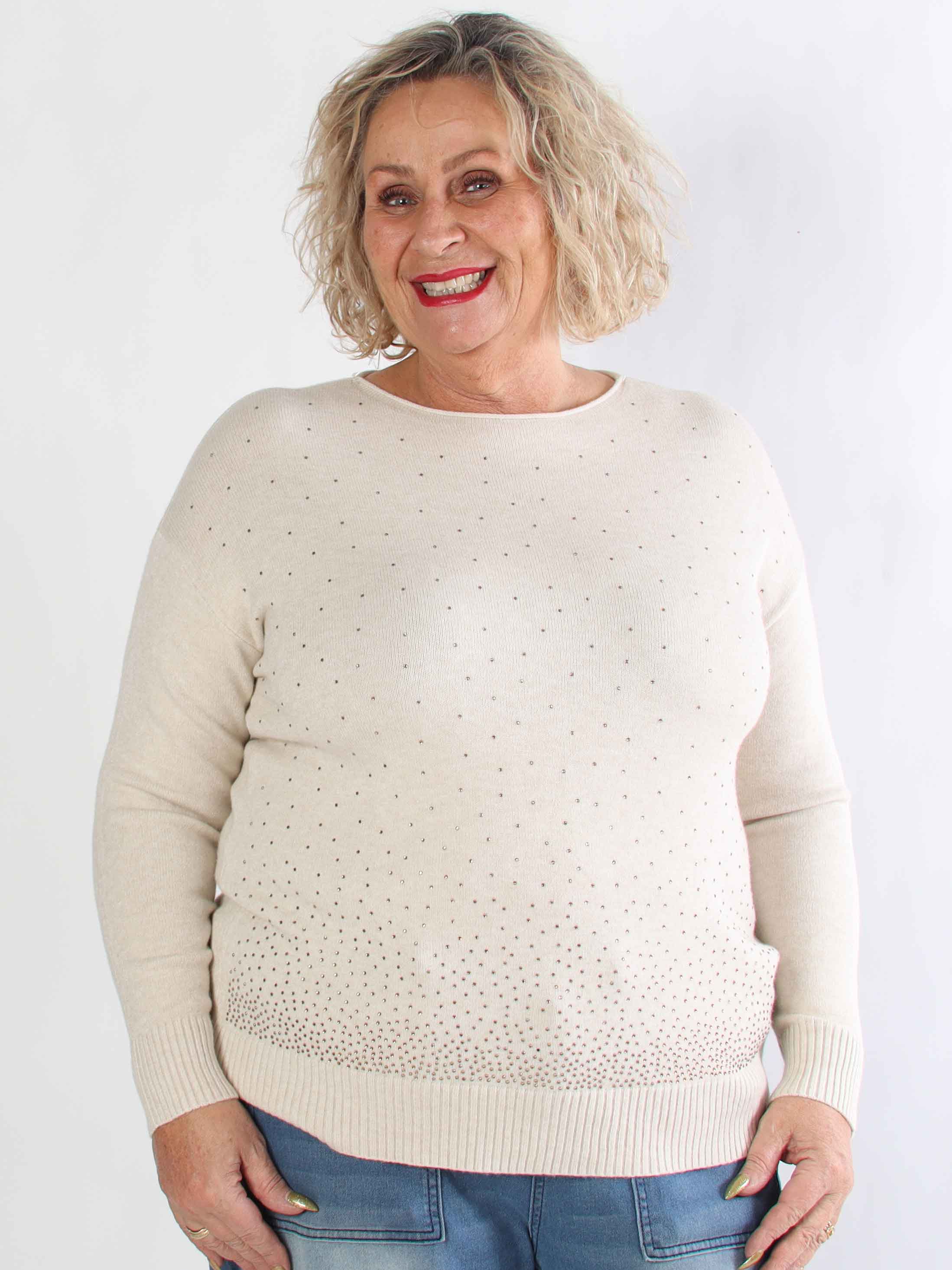 Cajsa - Mega blød plus size strikbluse med fine similisten