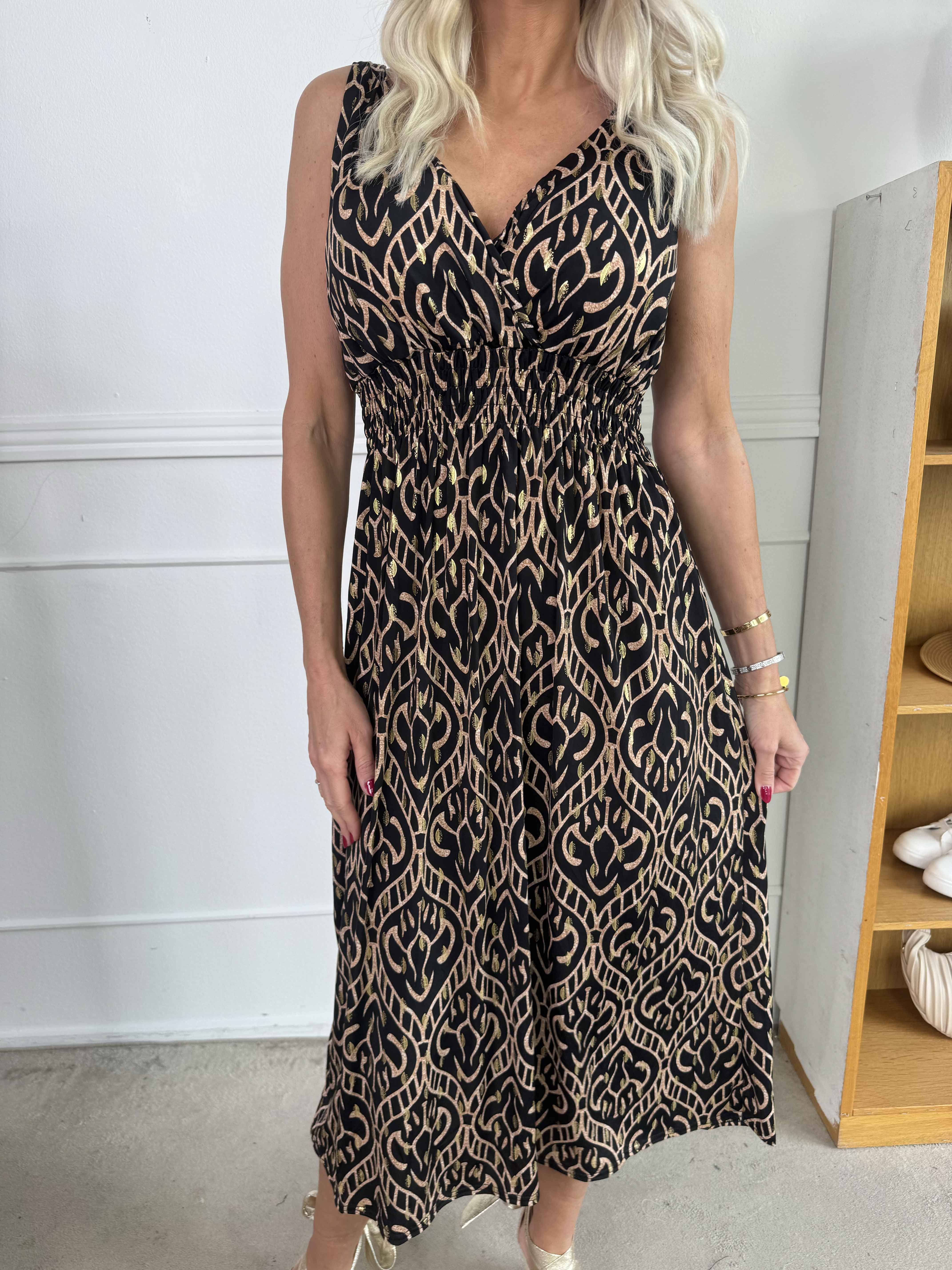 Camille - Axelbandsklänning i elastiskt tyg