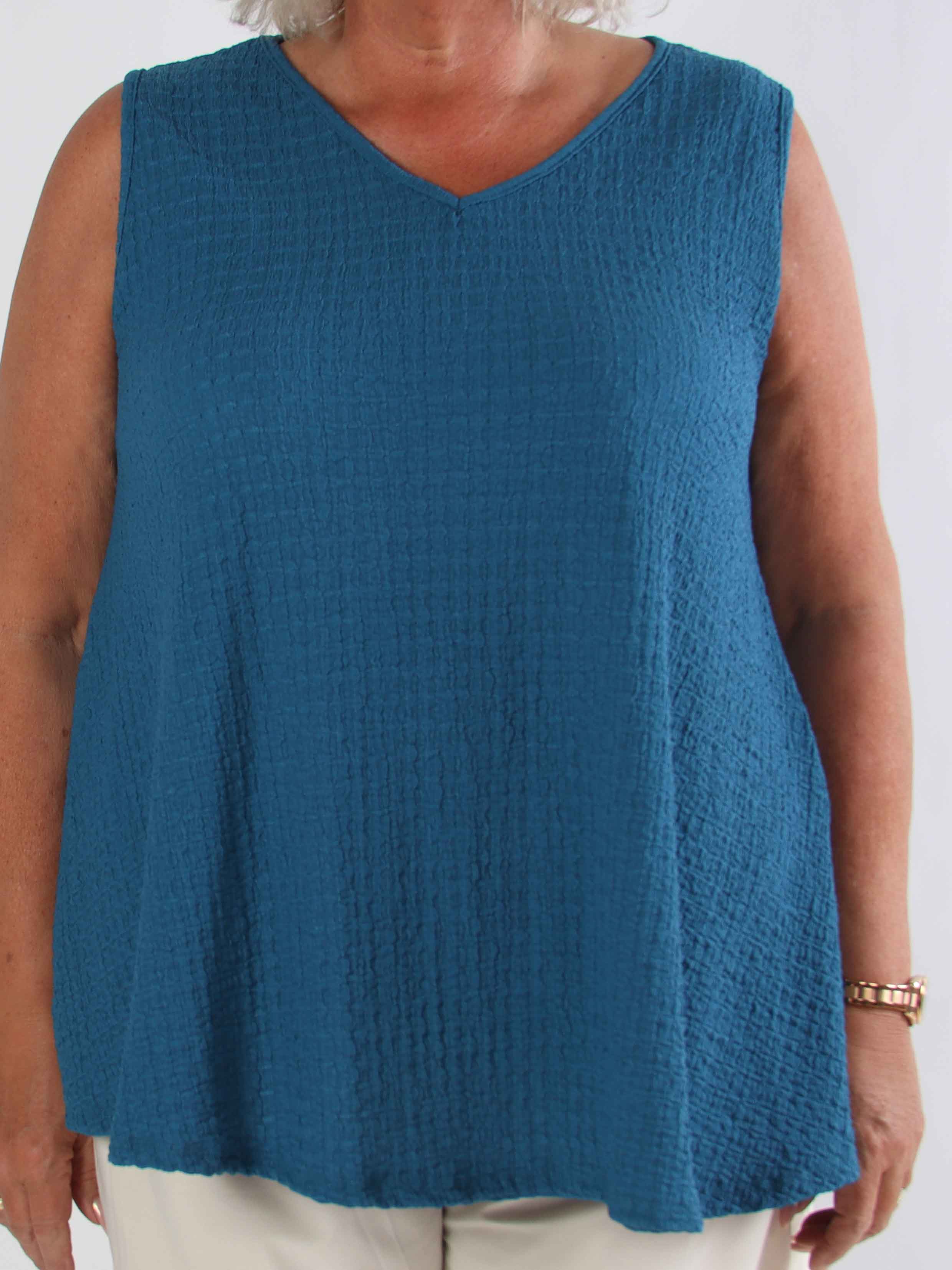 Carme - Söt plus size tunika i viskosblandning och lös passform