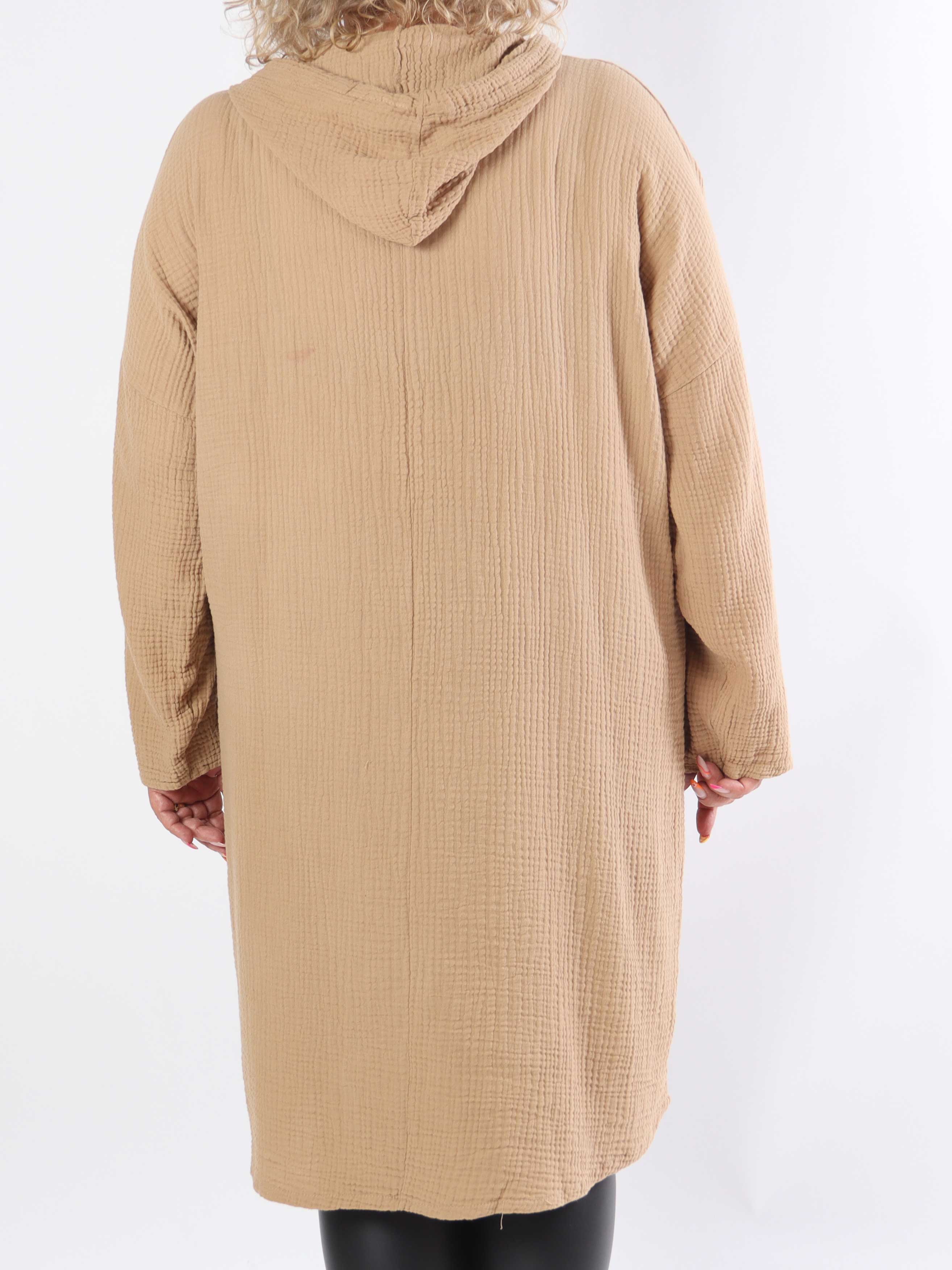 Caro - Mjuk plus size-klänning i bomull med huva