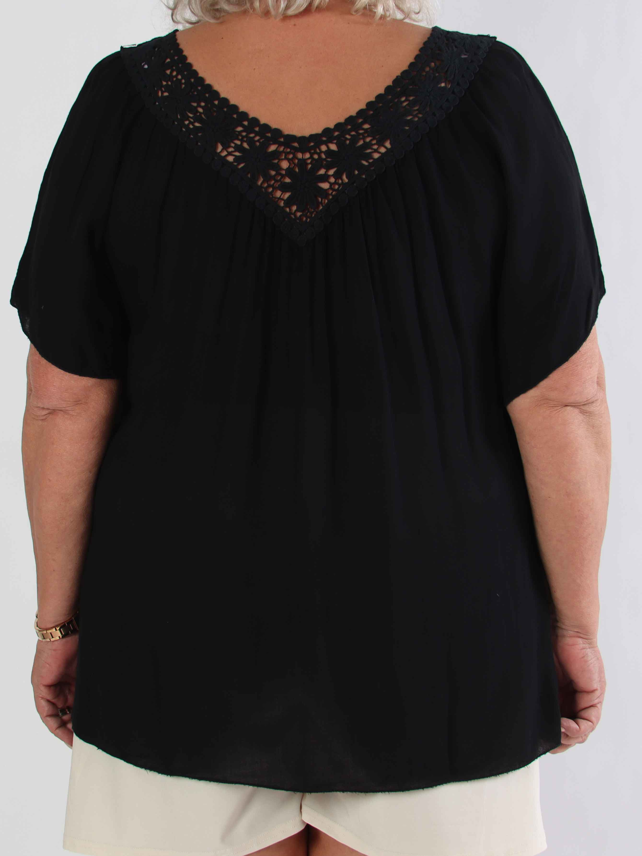 Cassandra - Söt lätt tunika i viskos med broderad skärning